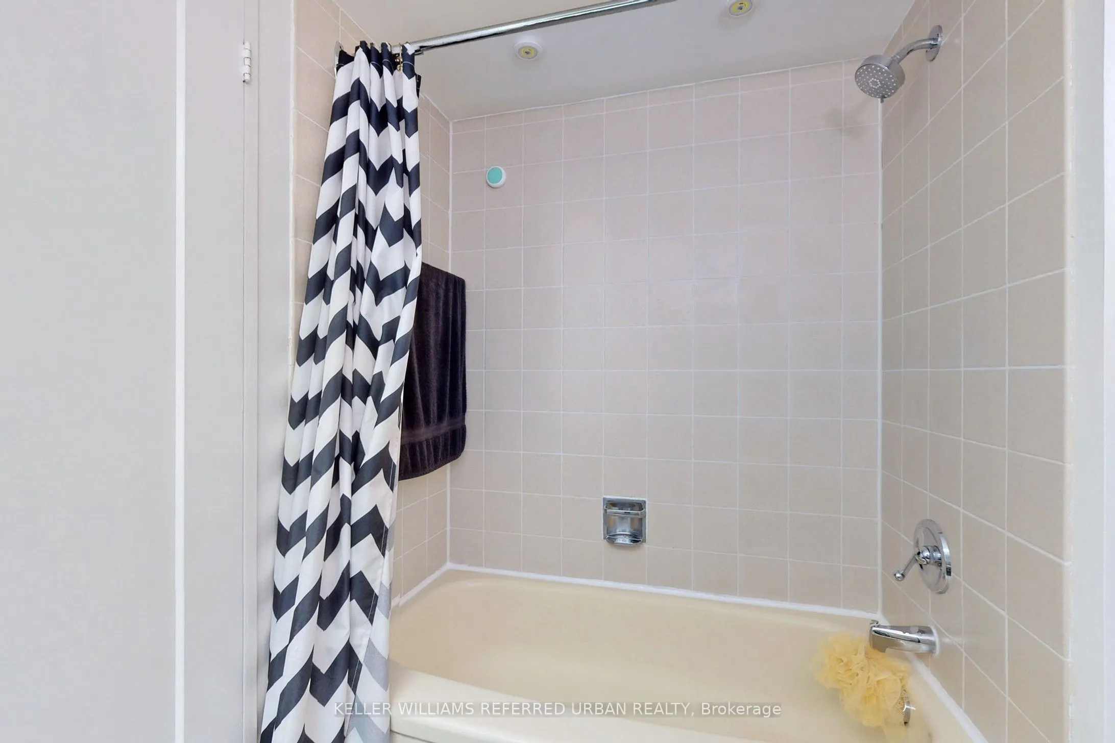 705 King Street W, #1909