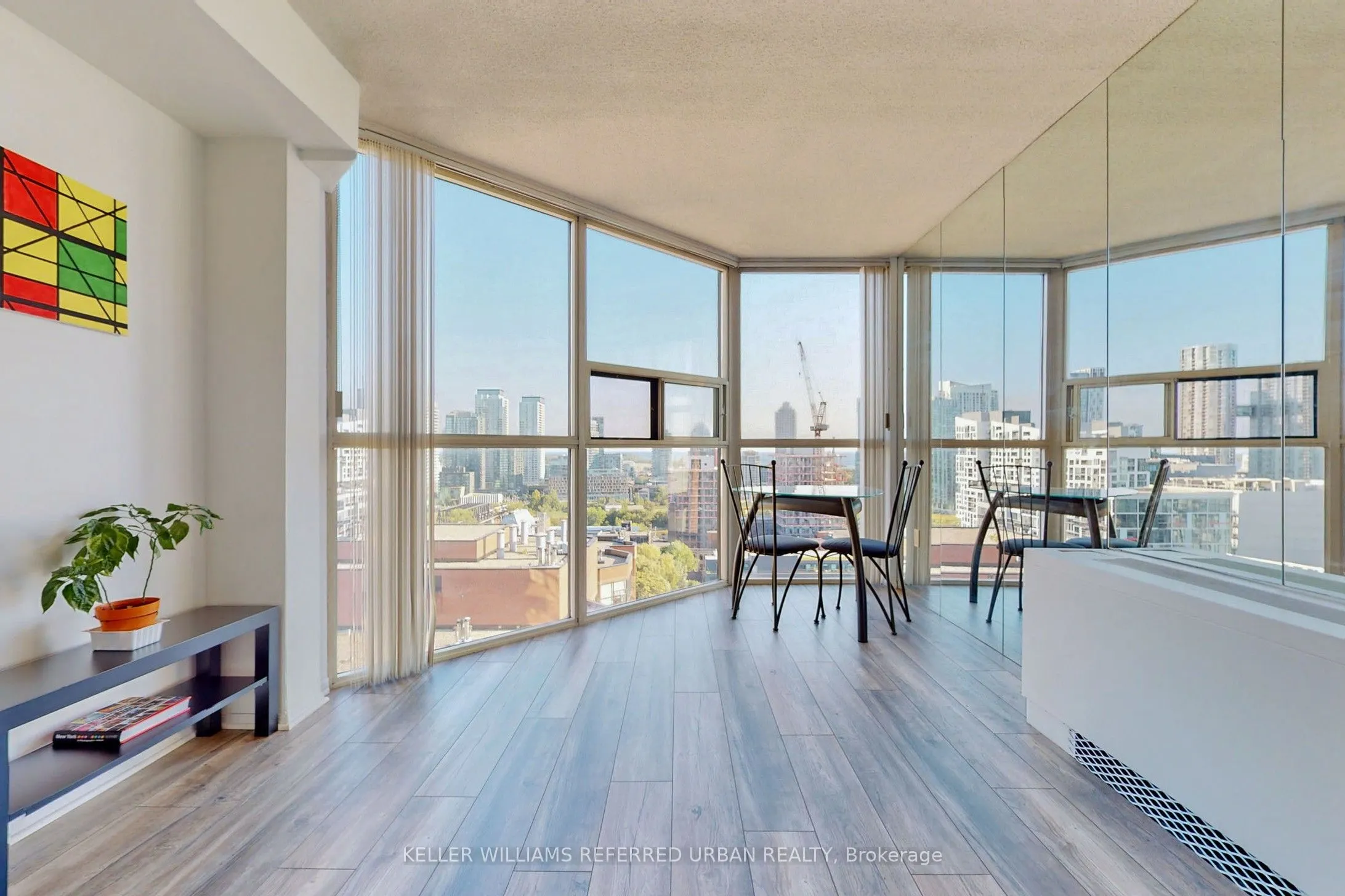 705 King Street W, #1909