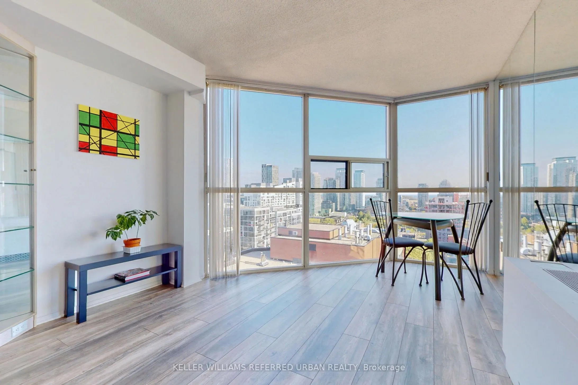 705 King Street W, #1909