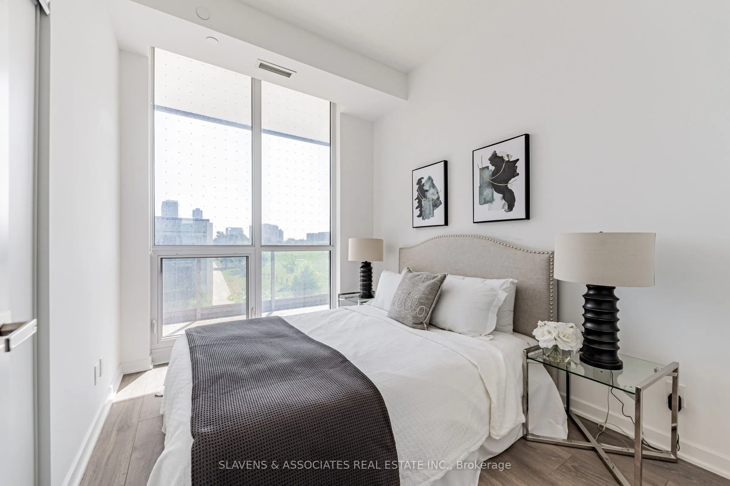 38 Forest Manor Road, #206