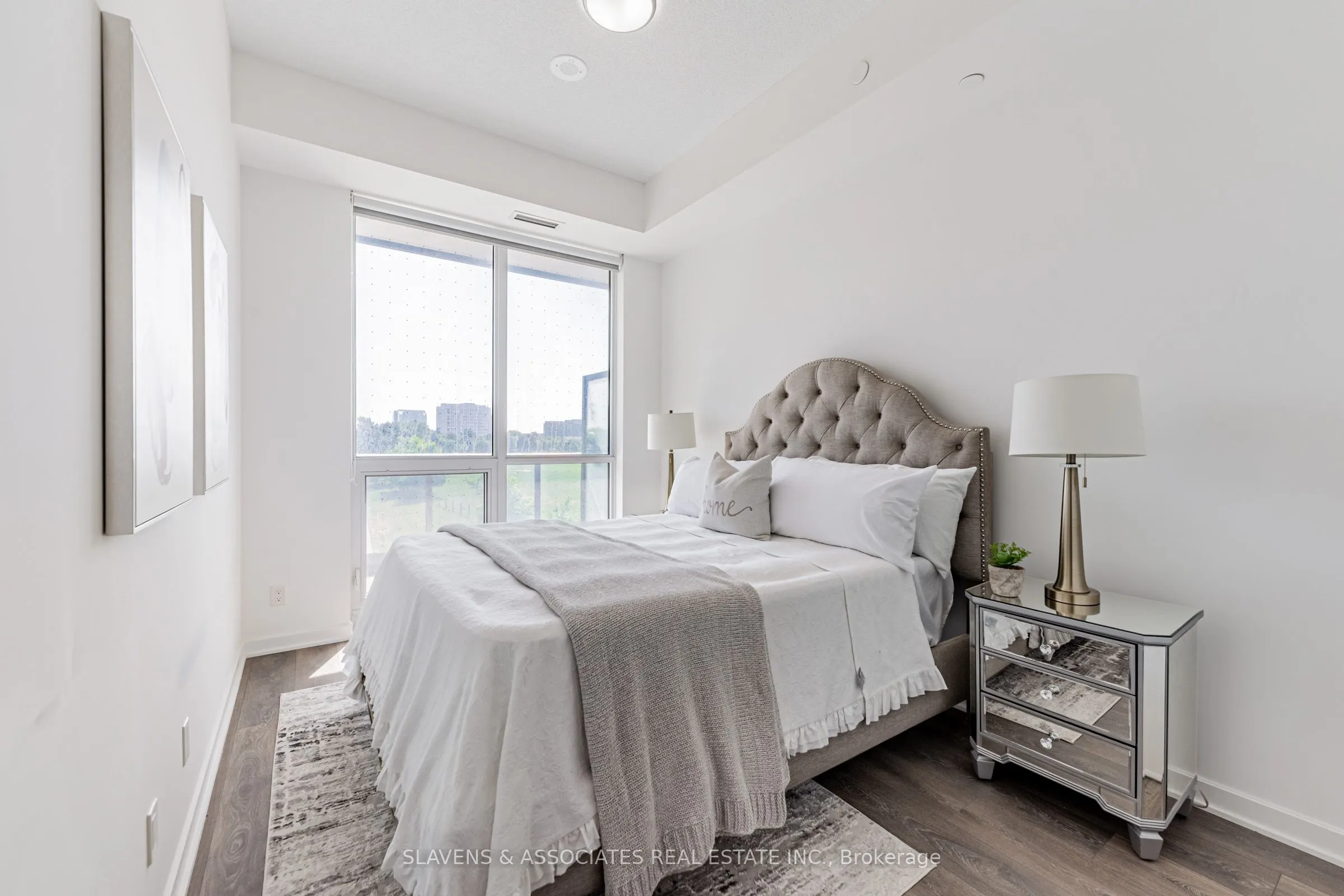 38 Forest Manor Road, #206