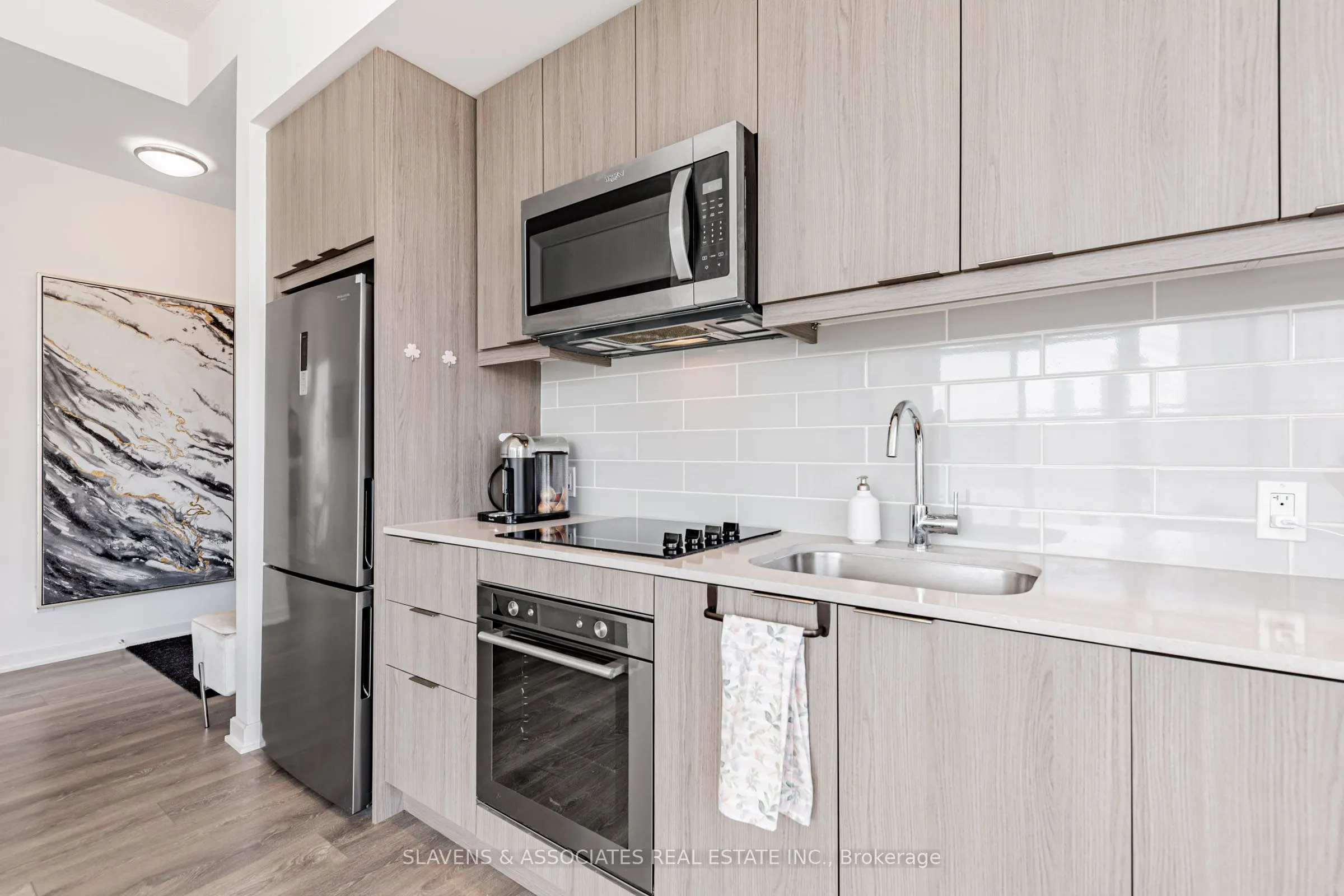 38 Forest Manor Road, #206