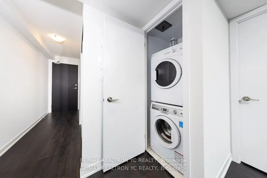 87 Peter Street, #719
