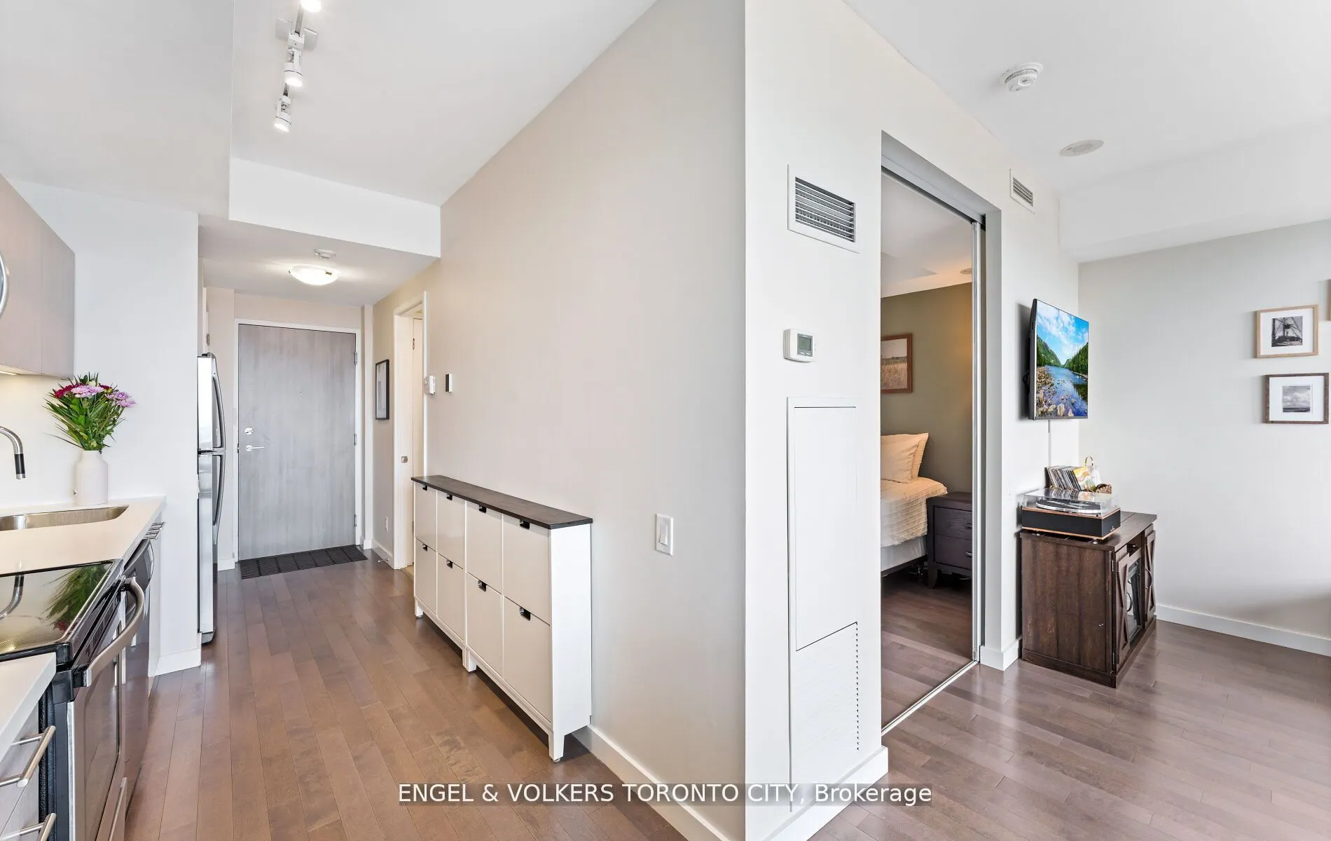 70 Distillery Lane, #2105