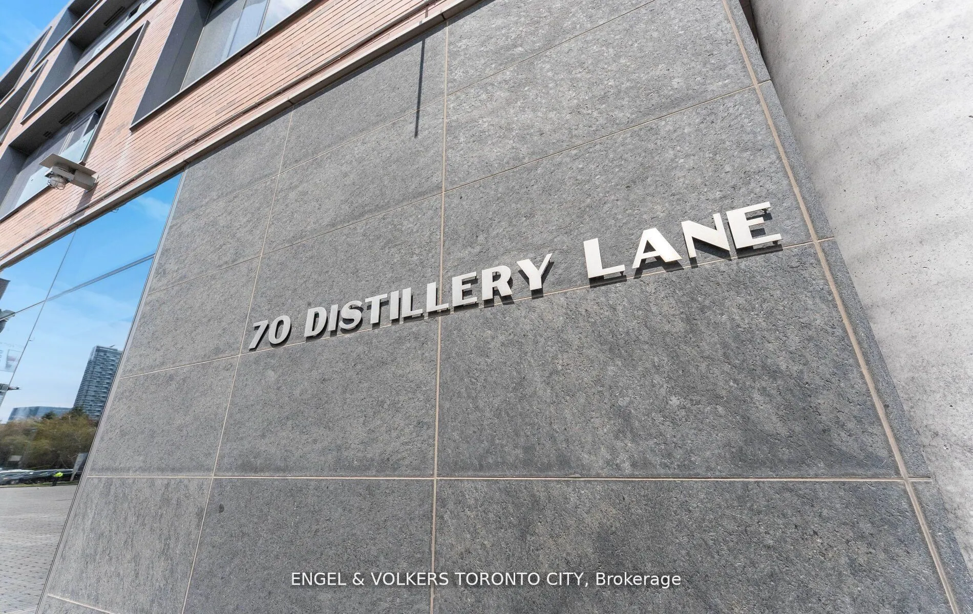 70 Distillery Lane, #2105