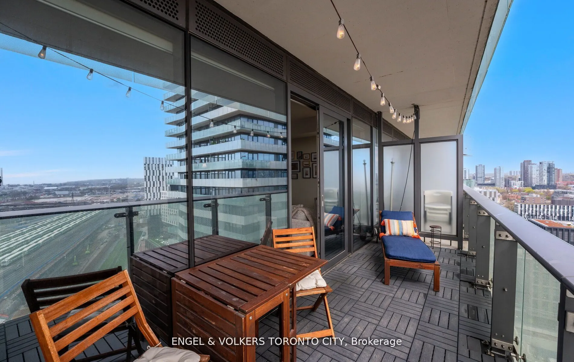70 Distillery Lane, #2105