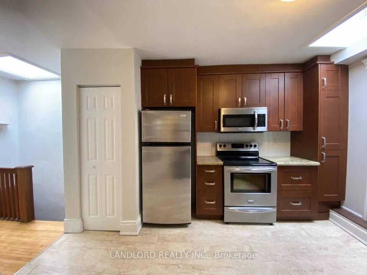 343 St. Clair Avenue W, #D