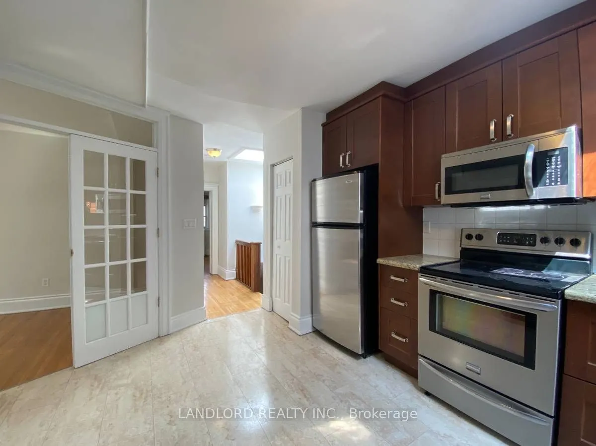 343 St. Clair Avenue W, #D