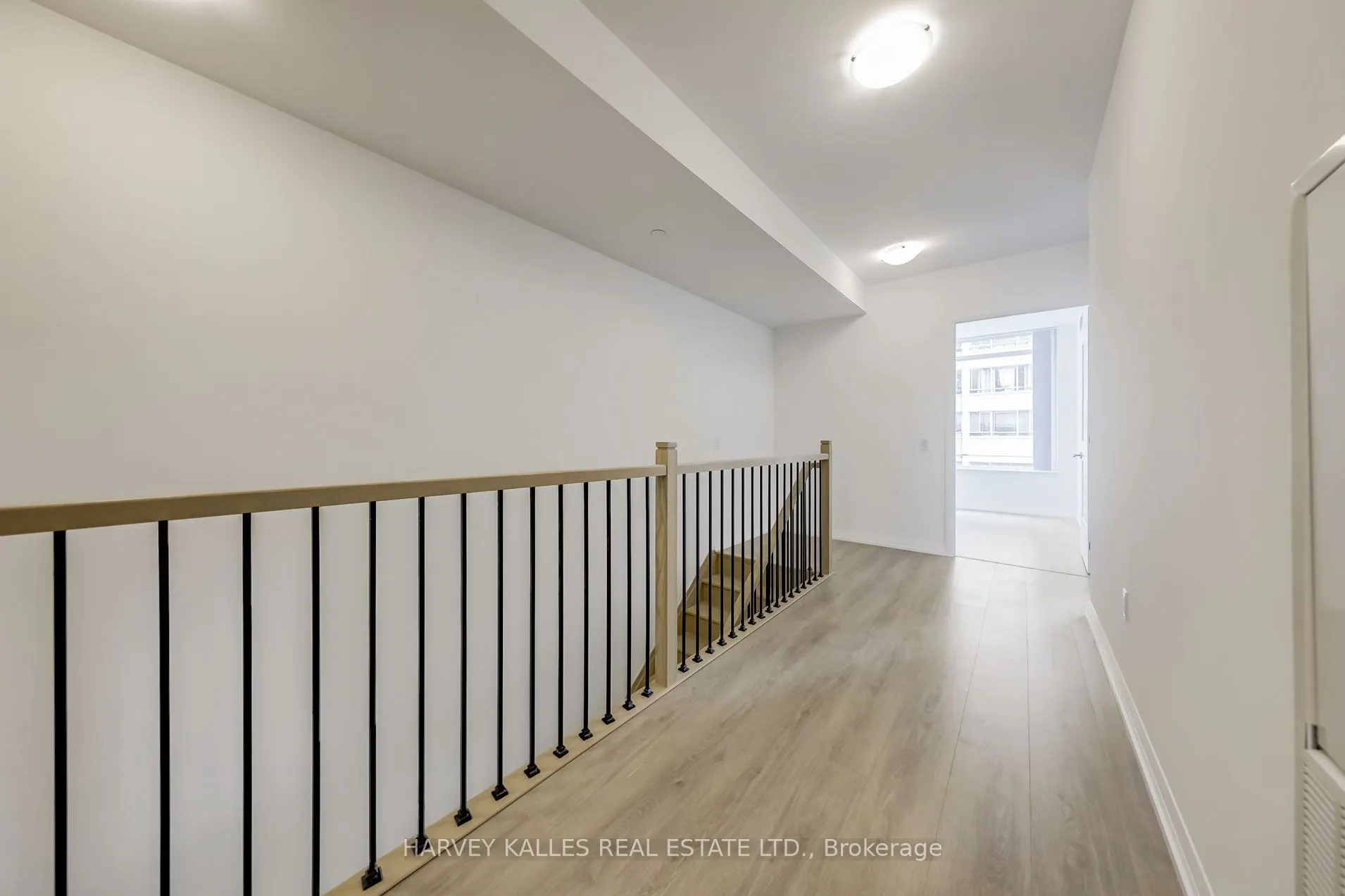 25 Holly Street, #TH106