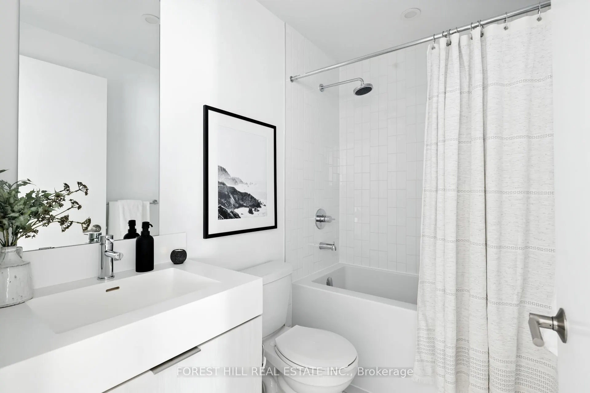 35 Tubman Avenue, #718