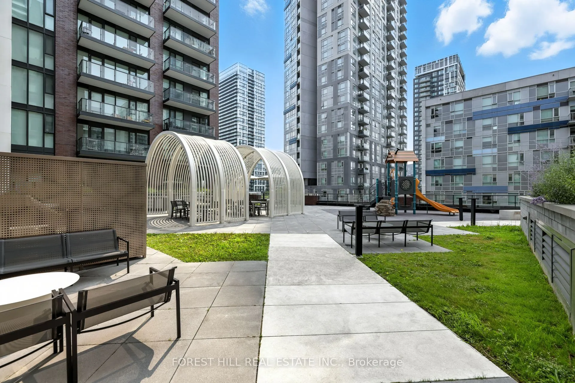 35 Tubman Avenue, #718