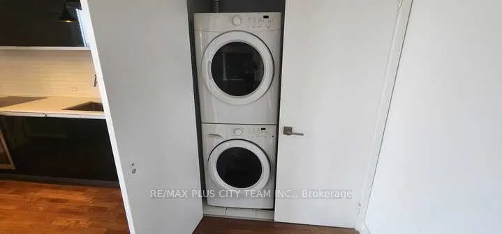 20 Minowan Miikan Lane, #1031