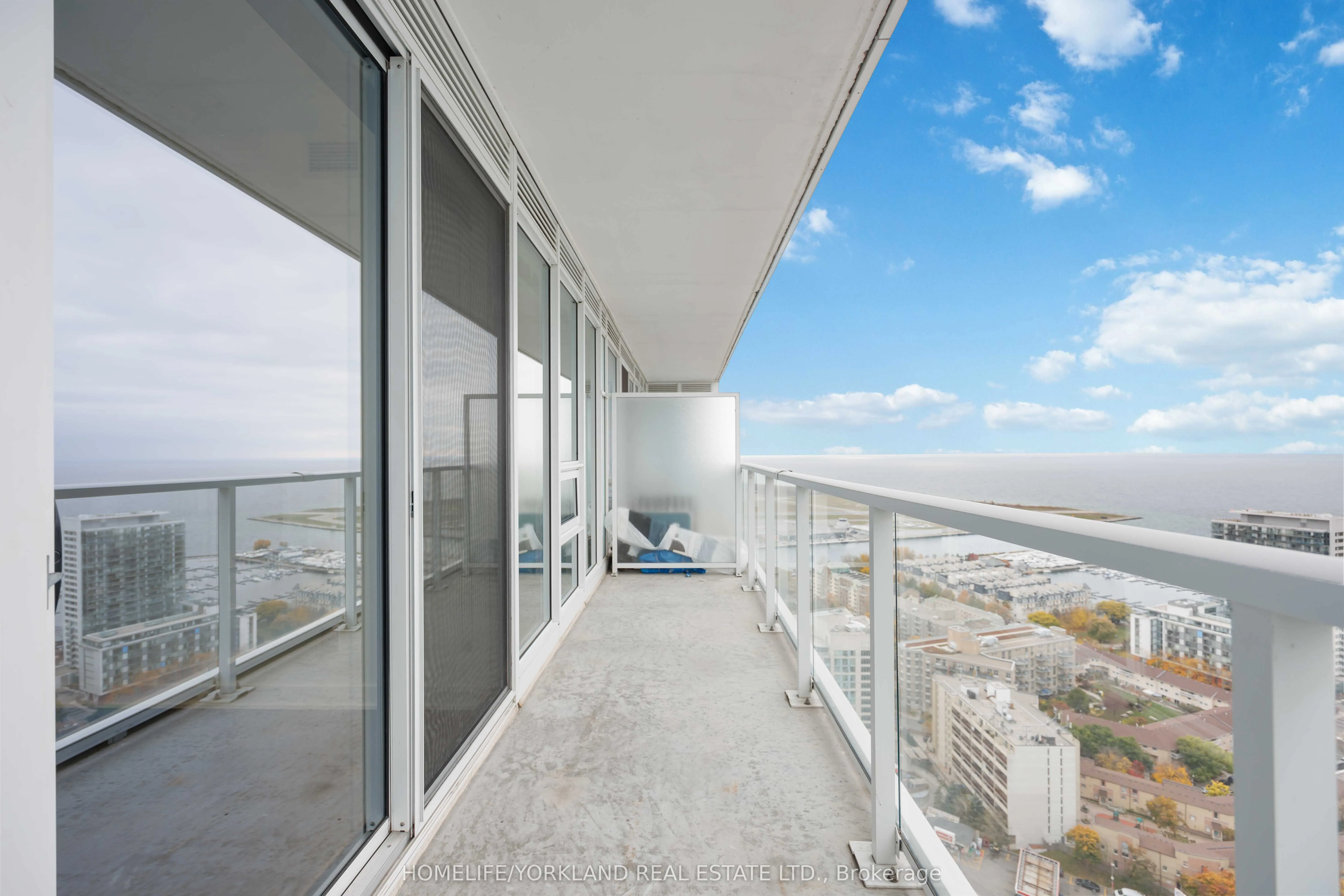 17 Bathurst Street, #4205