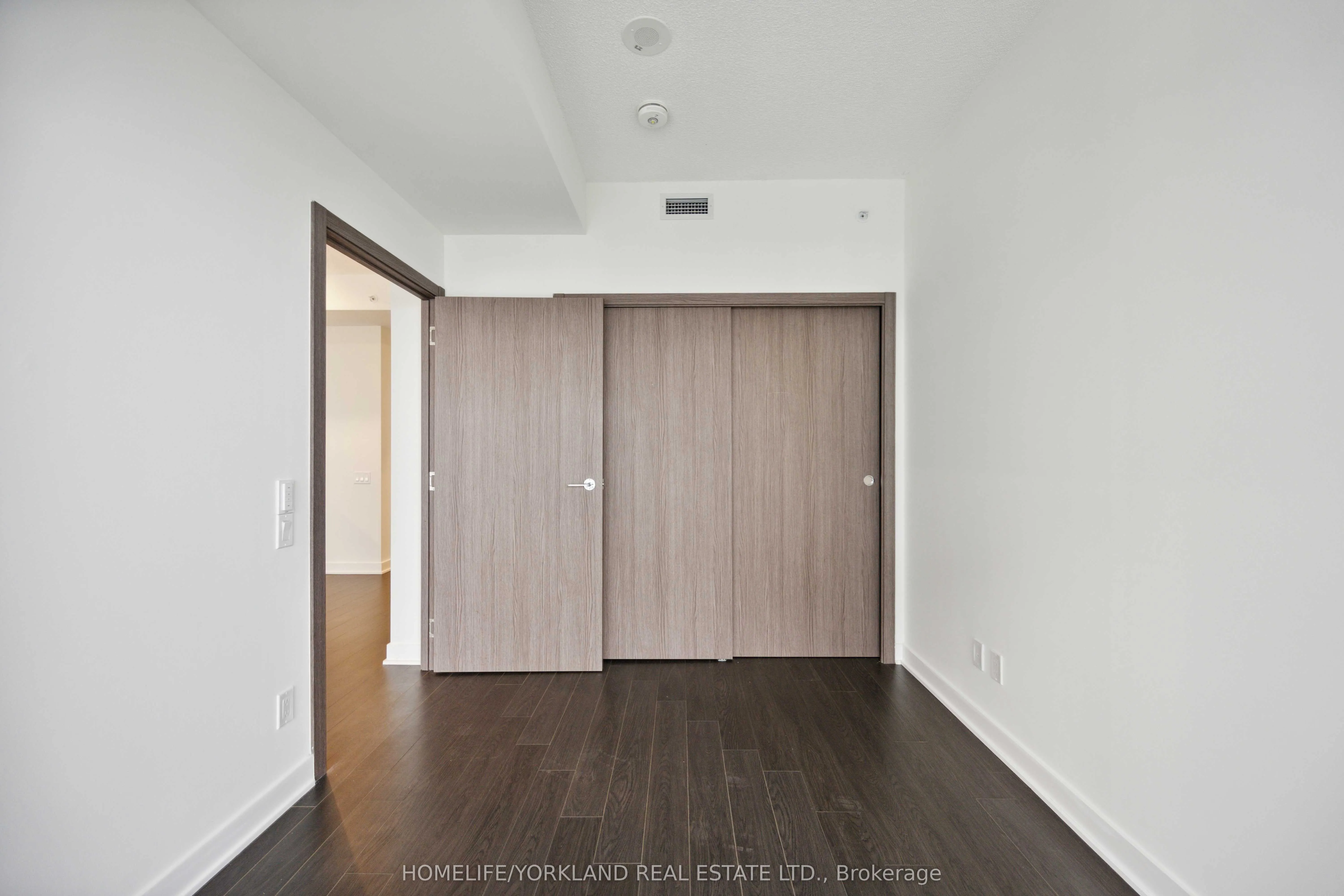 17 Bathurst Street, #4205