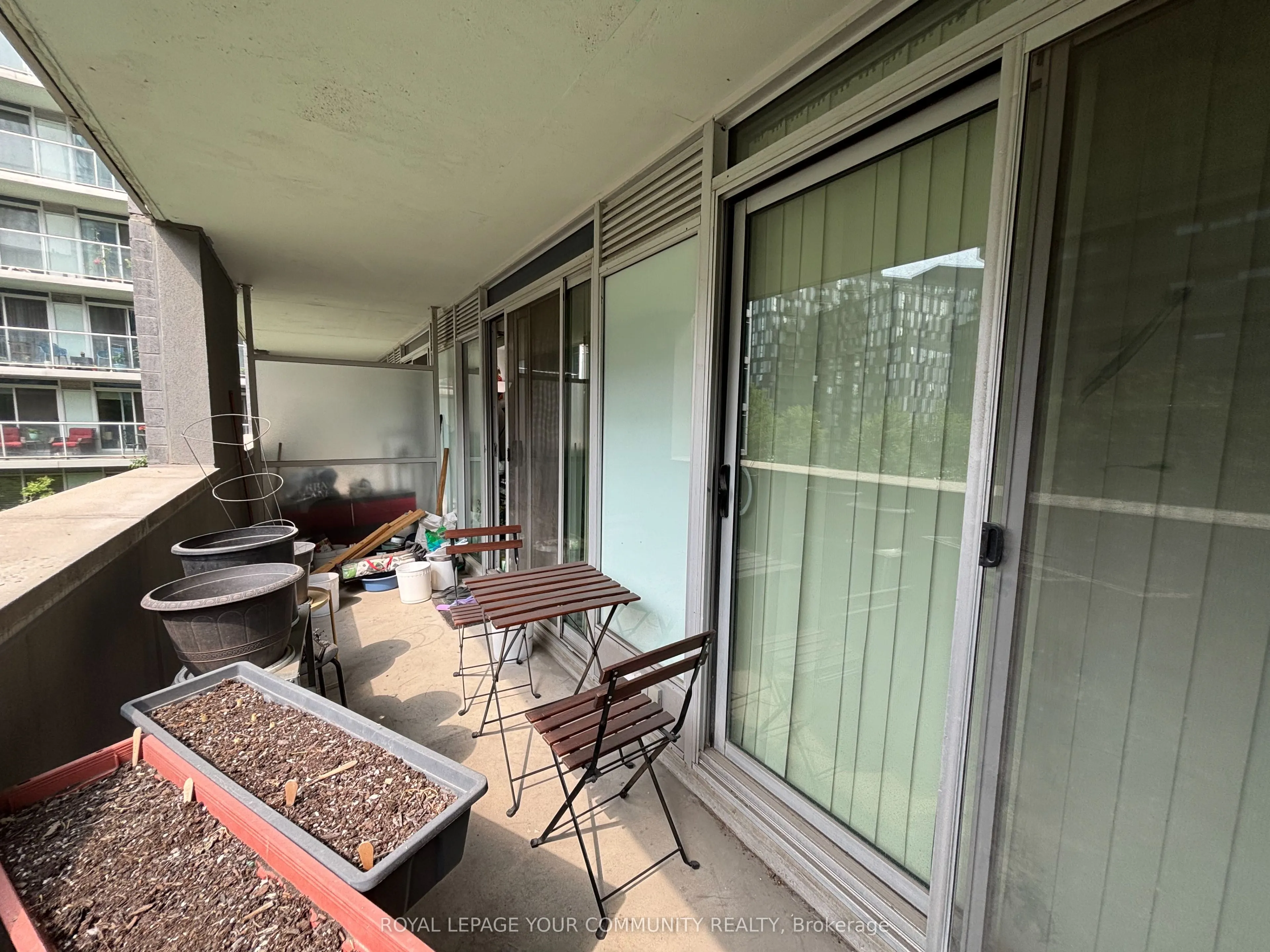 565 Wilson Avenue, #218W
