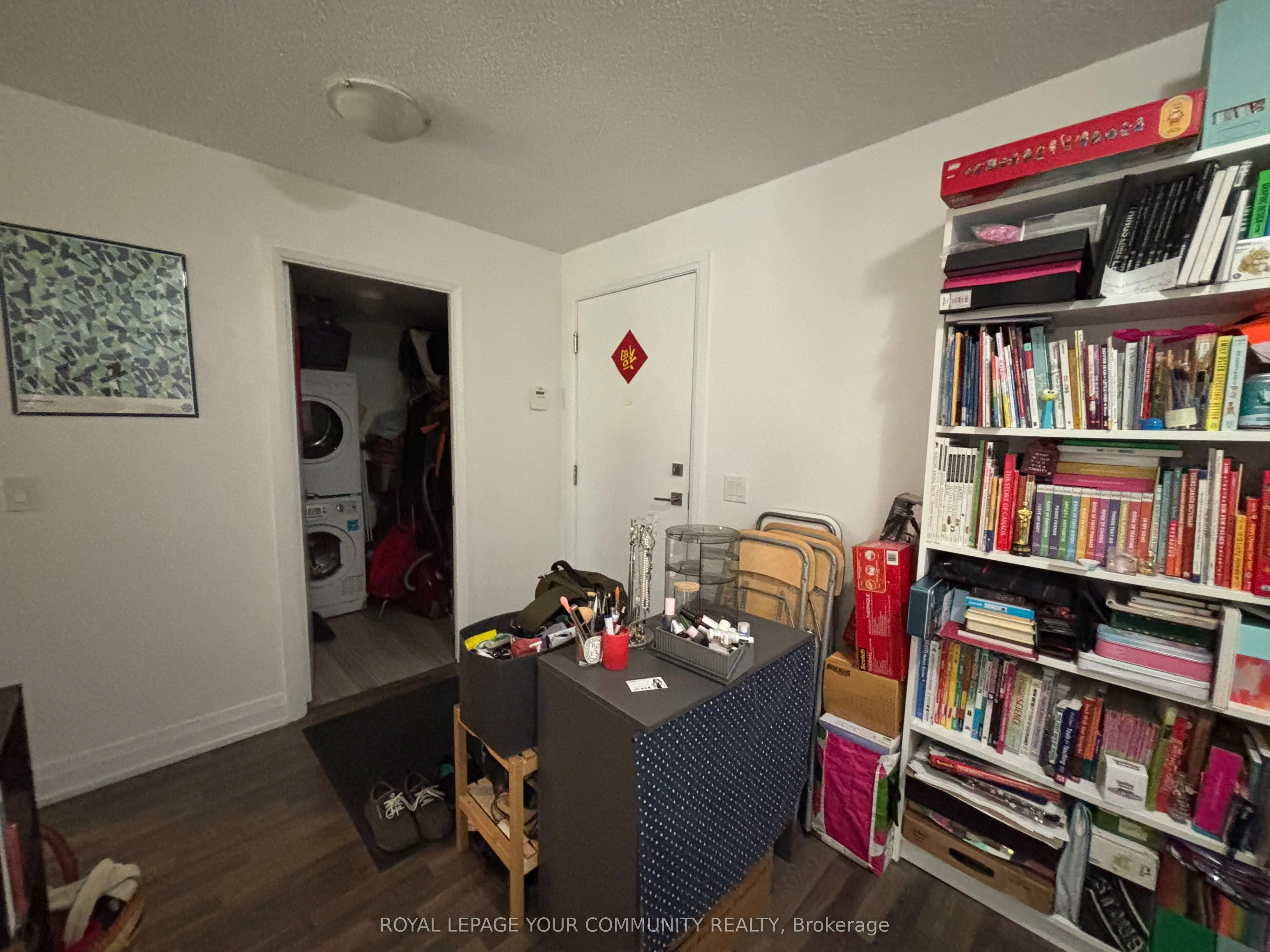565 Wilson Avenue, #218W
