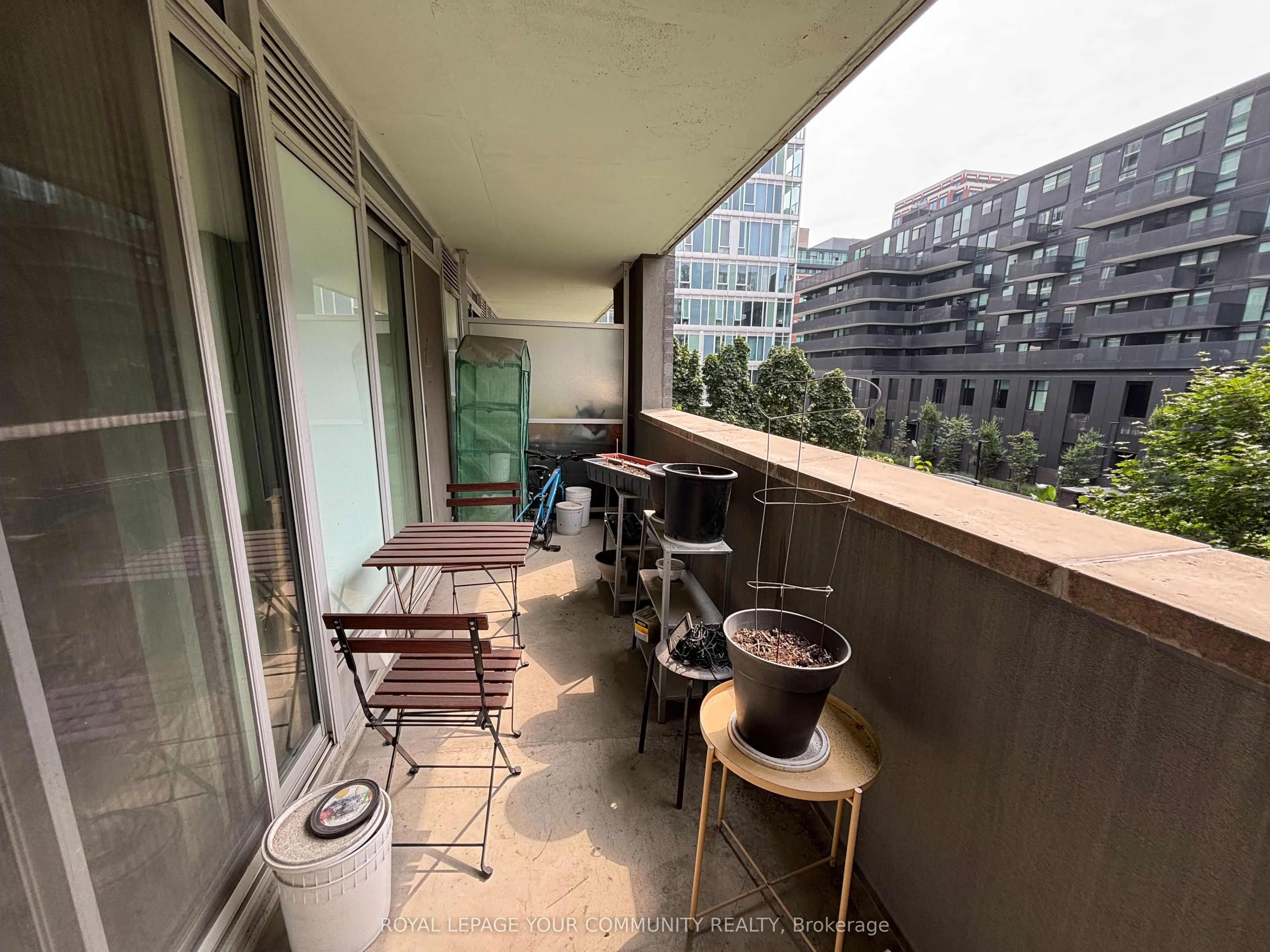 565 Wilson Avenue, #218W