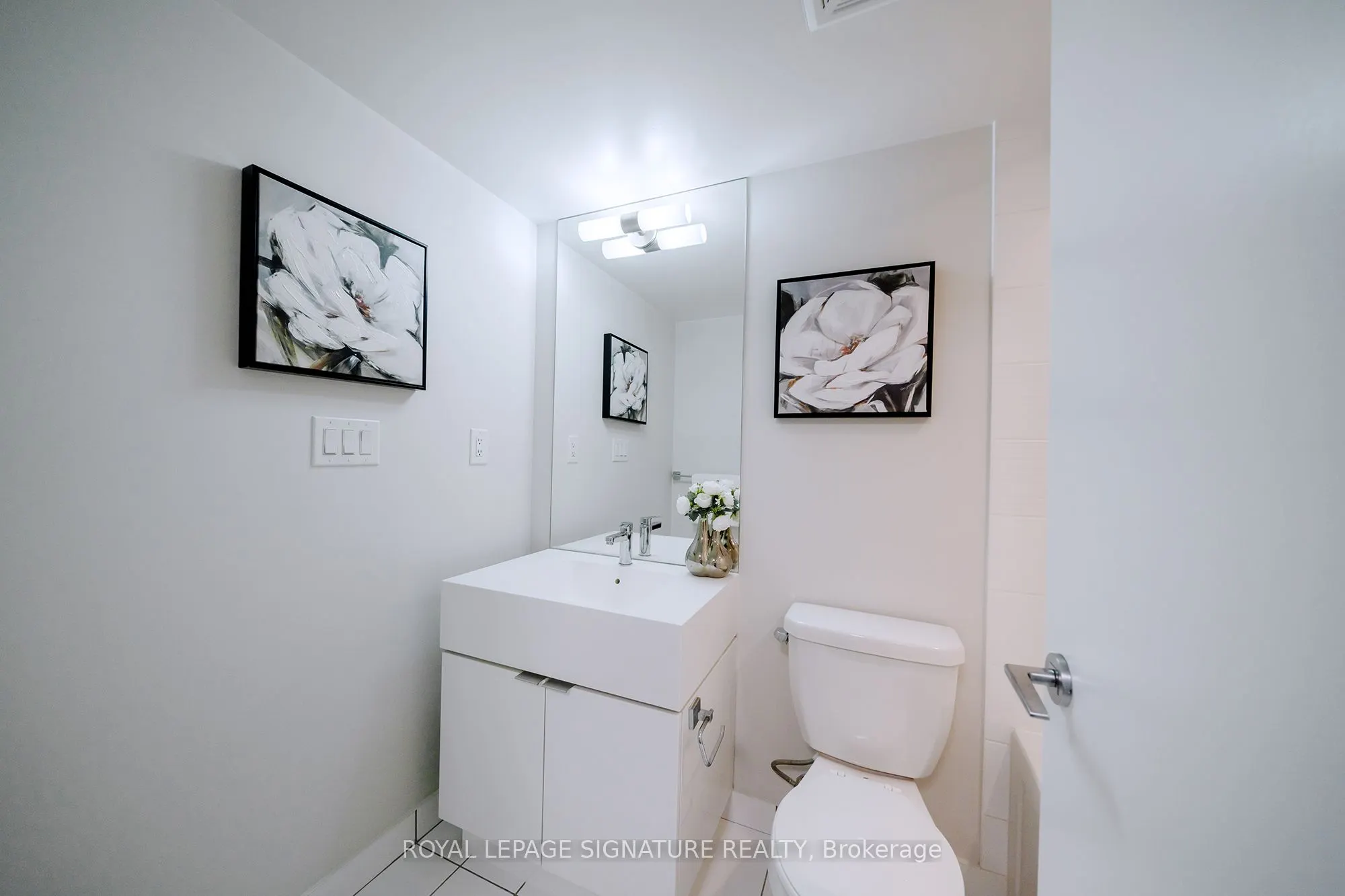 151 Dan Leckie Way, #655
