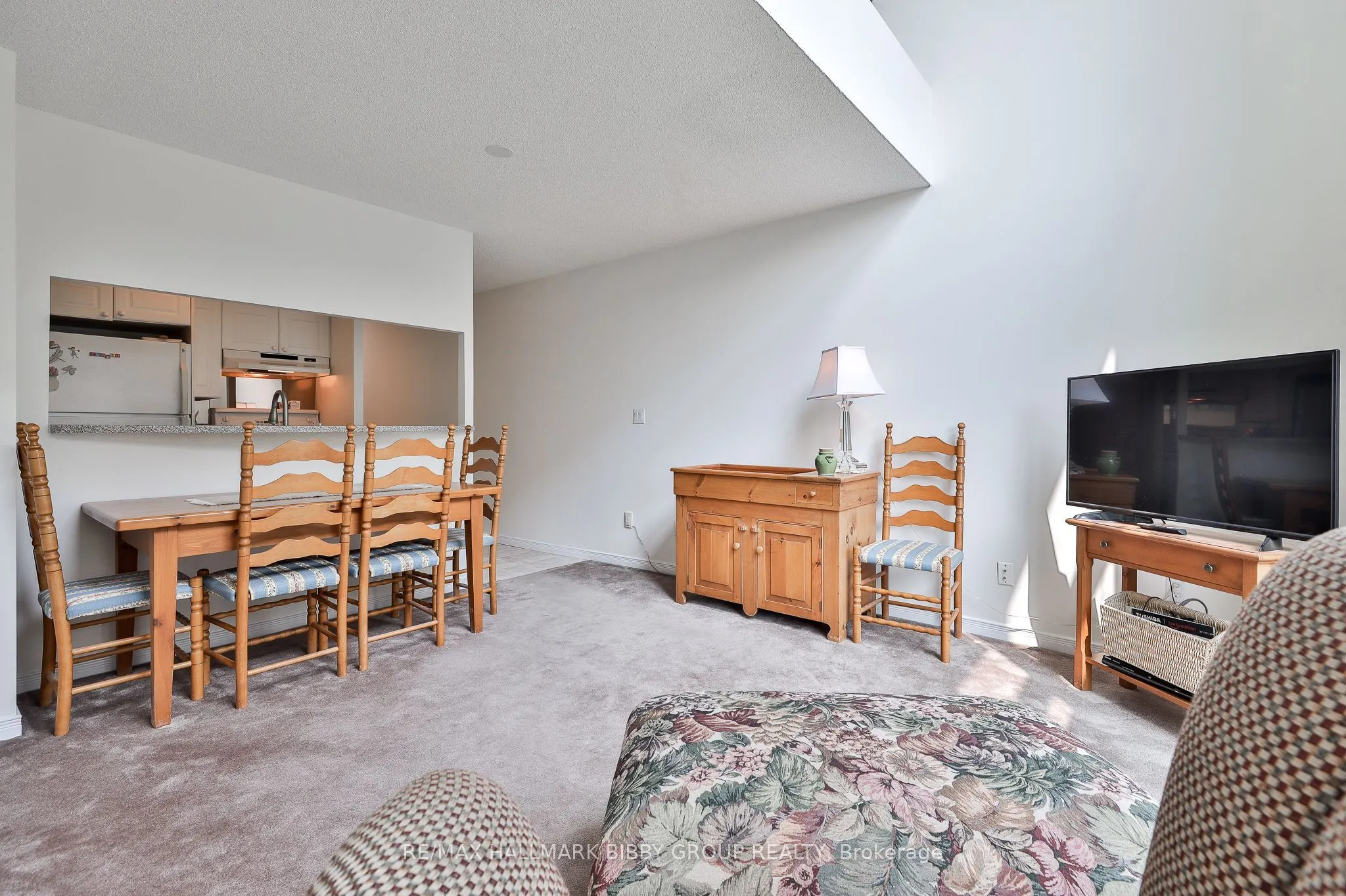 109 Front Street E #528