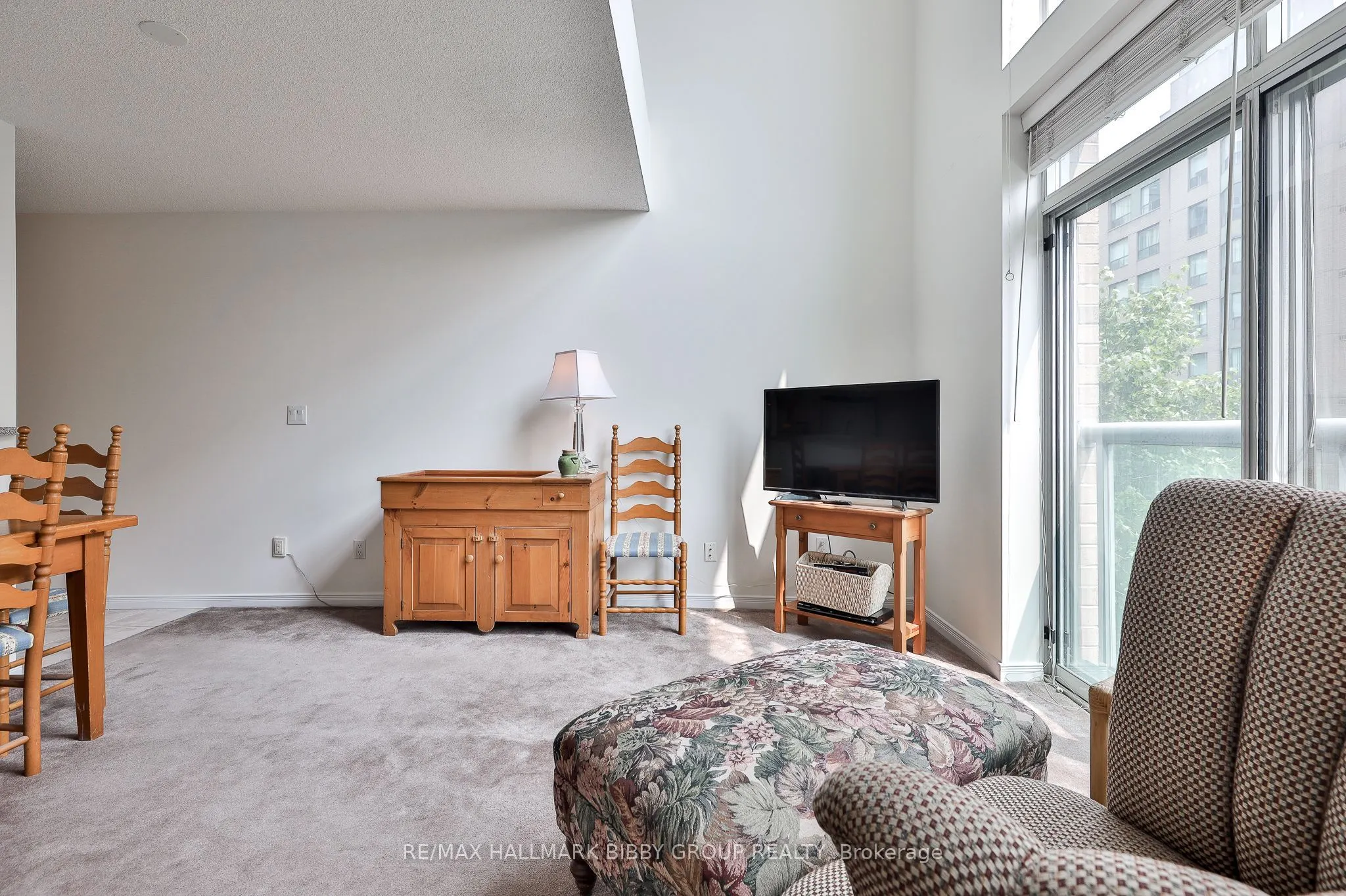 109 Front Street E #528