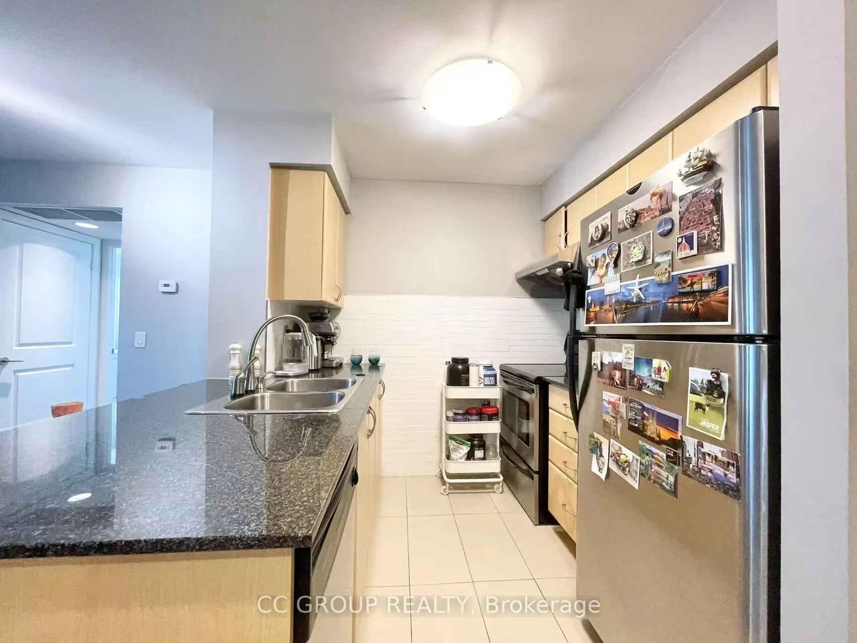 35 Bales Avenue, #1005