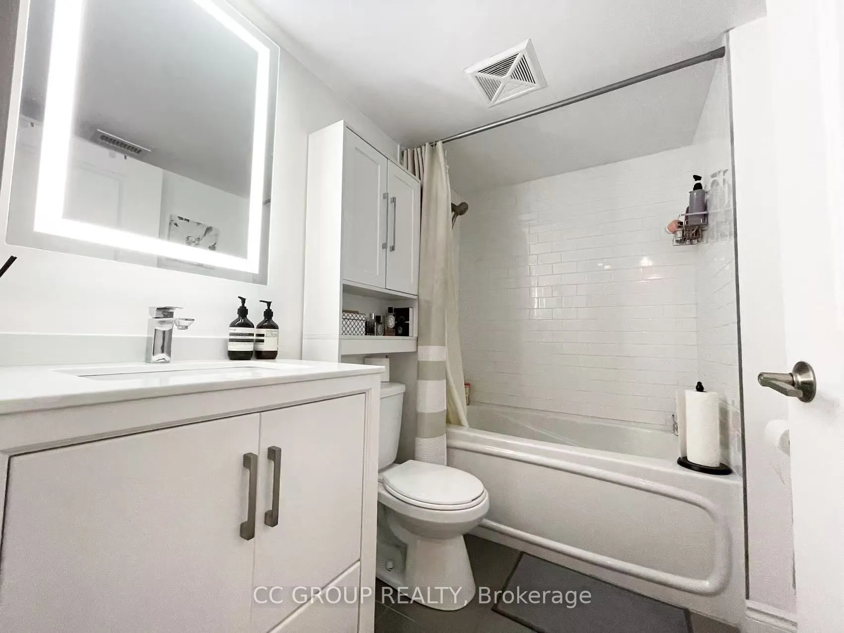 35 Bales Avenue, #1005