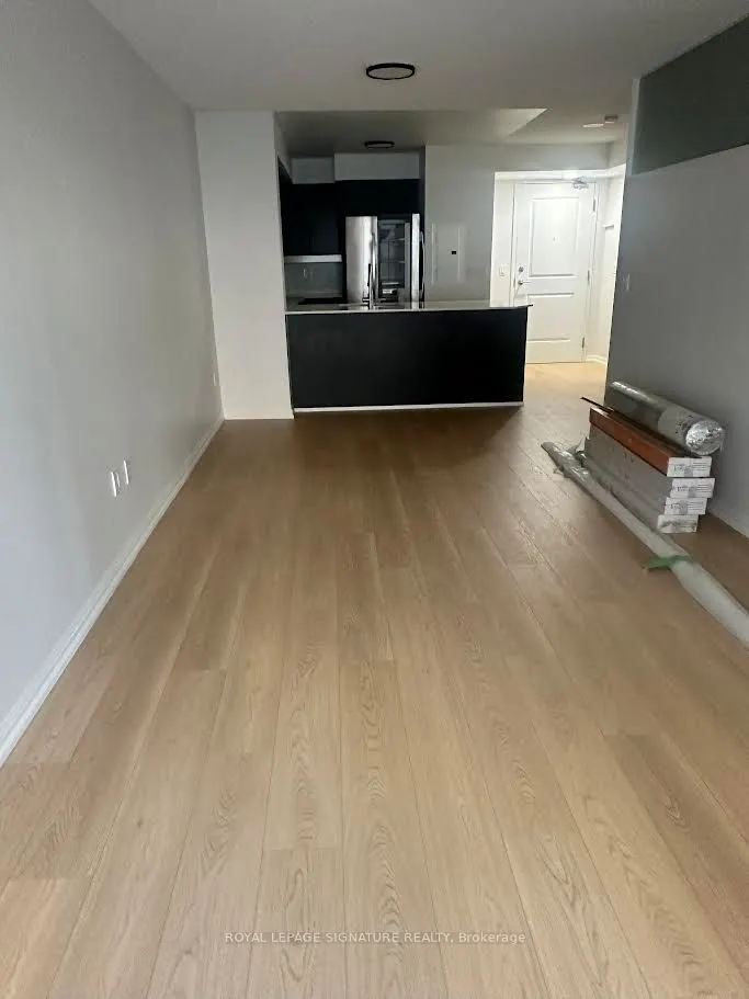 75 East Liberty Street, #819
