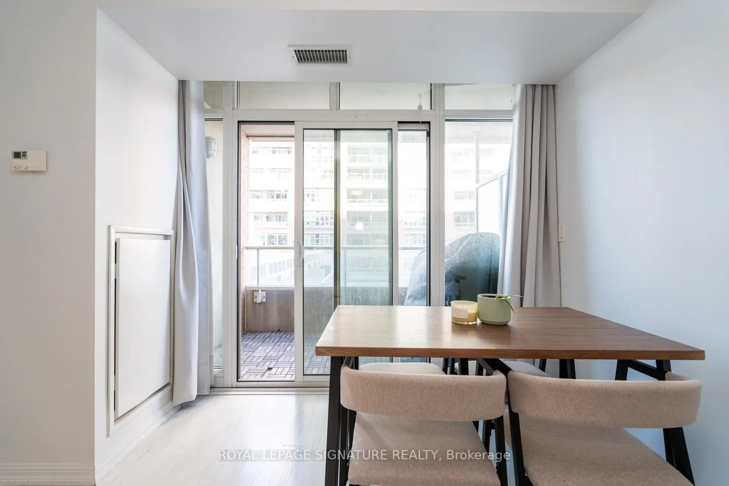 75 East Liberty Street, #819