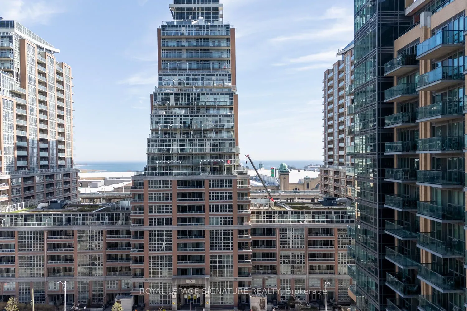 75 East Liberty Street, #819