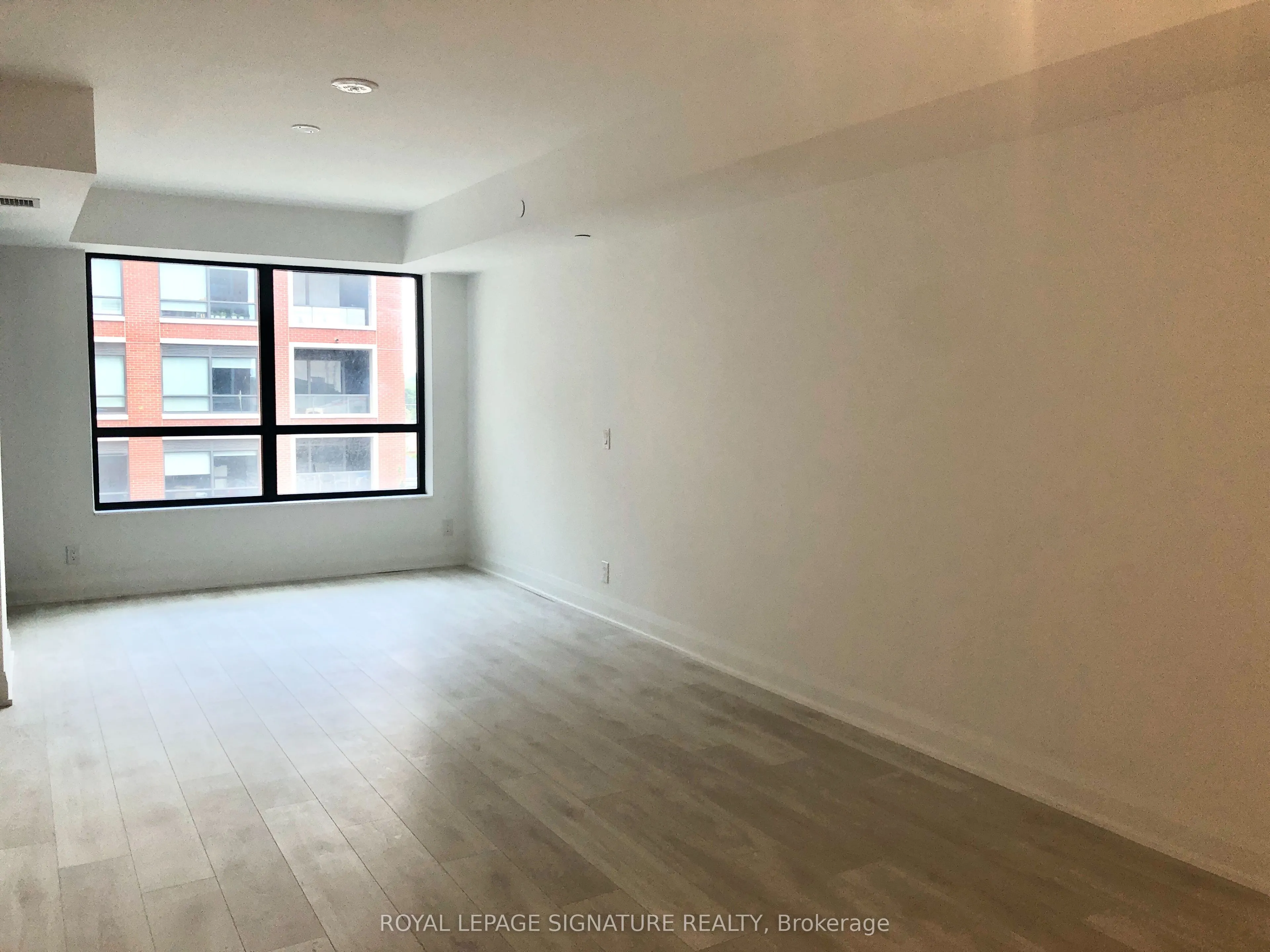 33 Frederick Todd Way, #404