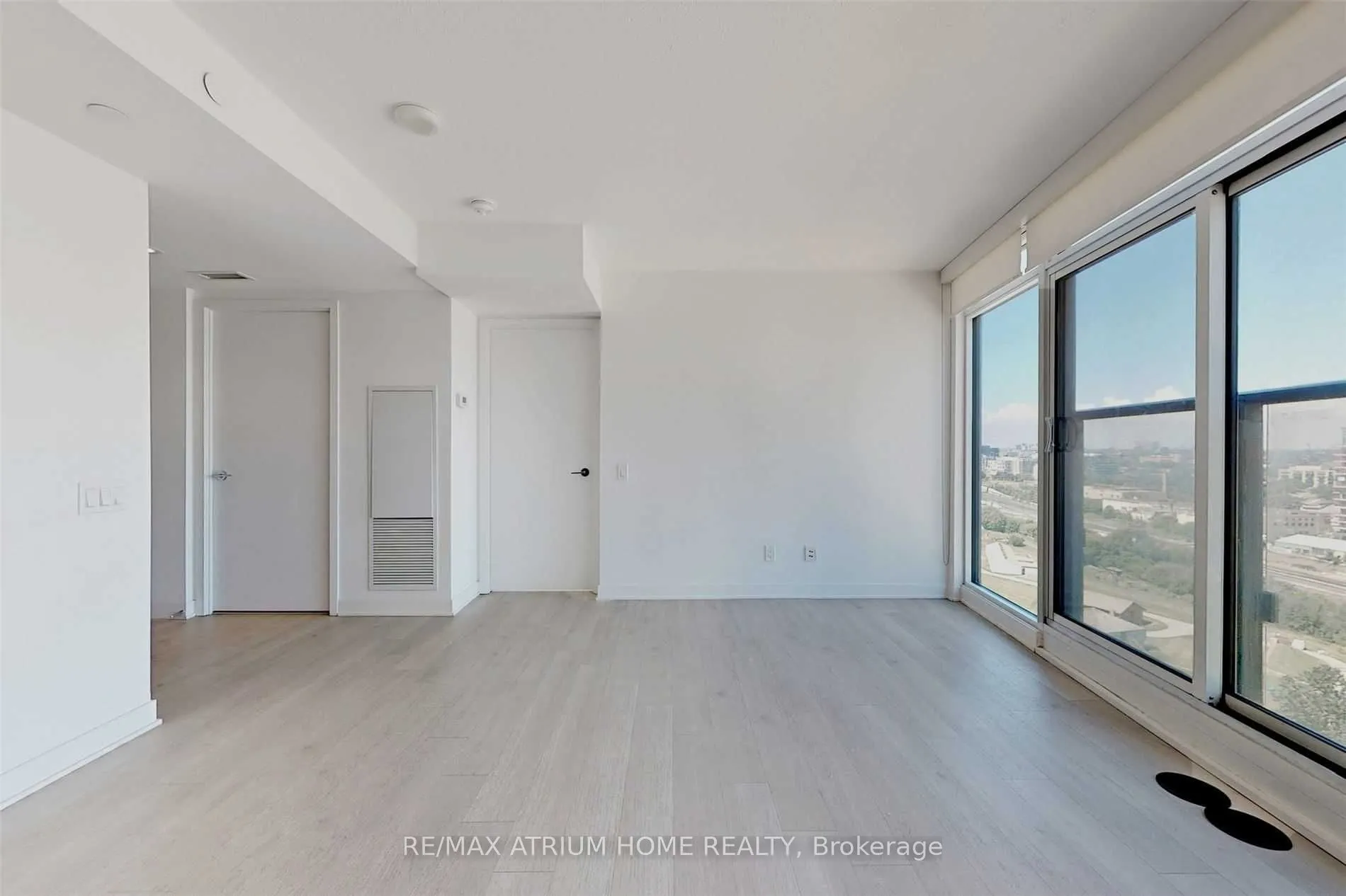 80 Queens Wharf Road, #1905