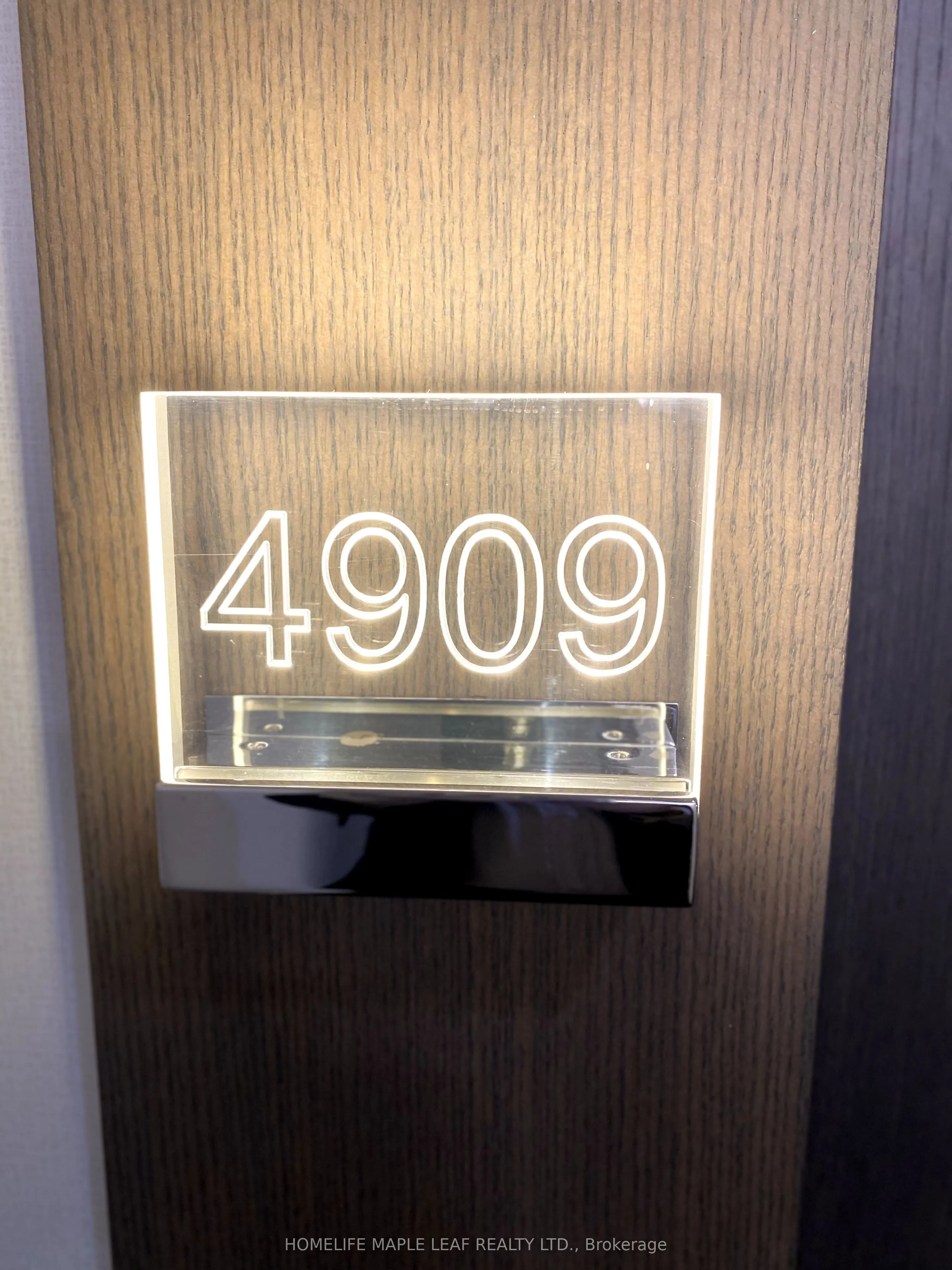 45 Charles Street E, #4909