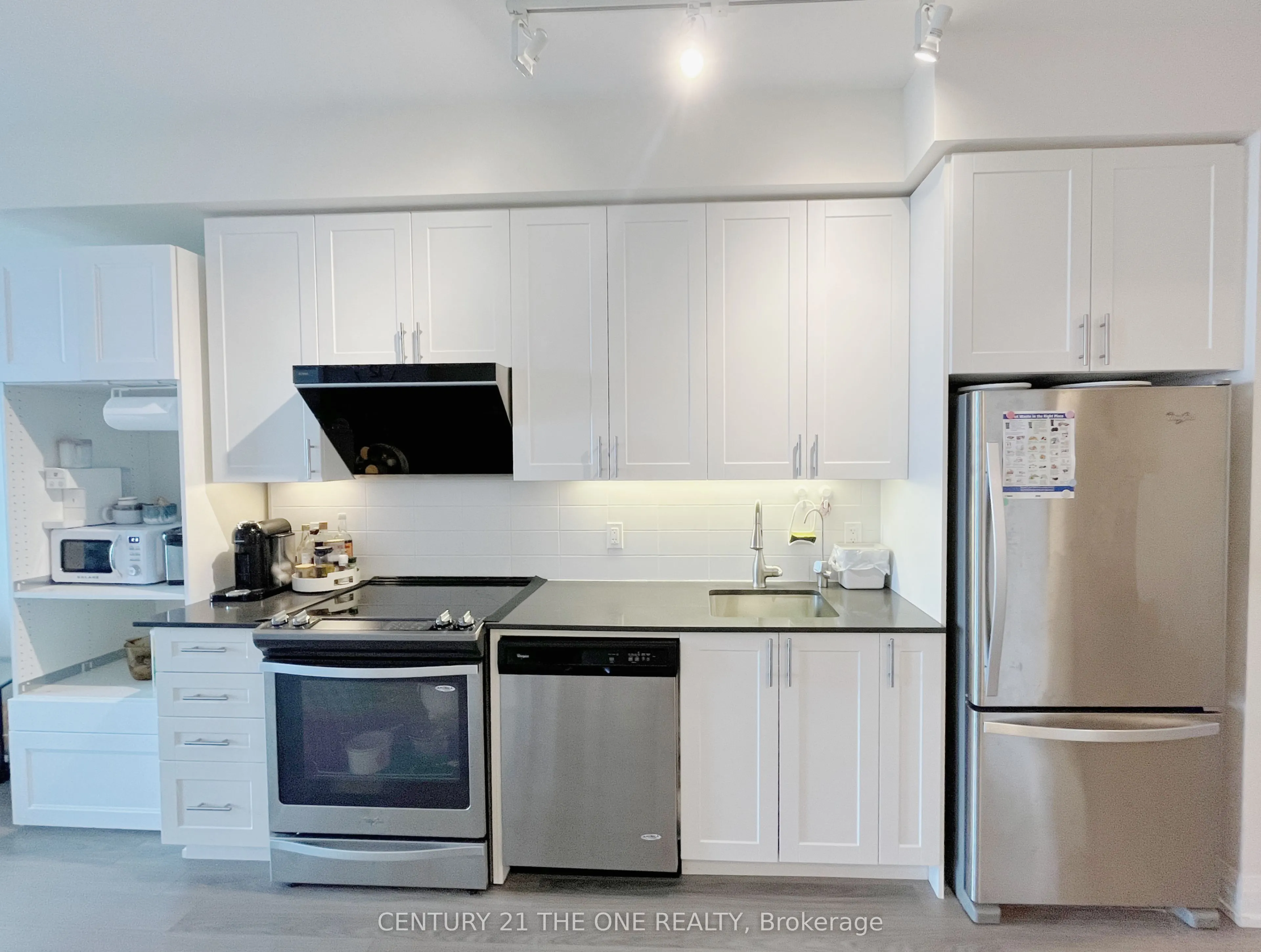 18 Graydon Hall Drive, #2501