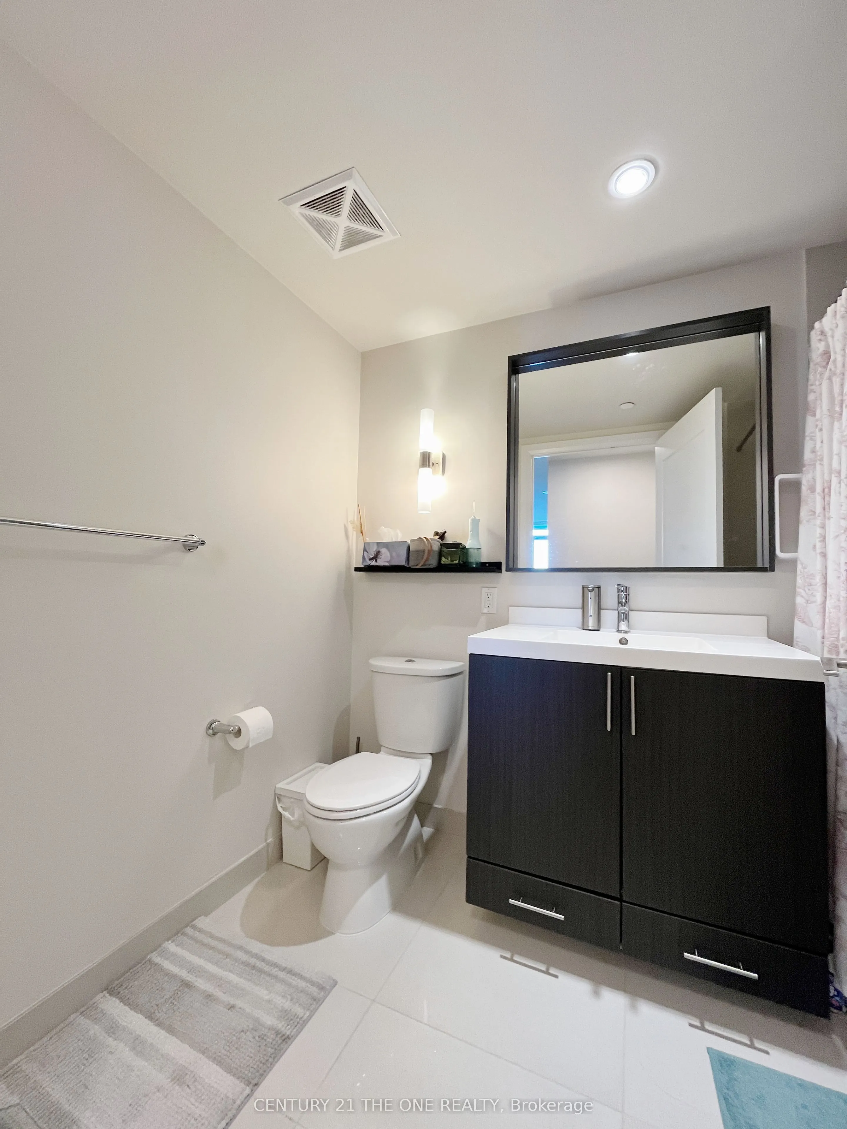 18 Graydon Hall Drive, #2501