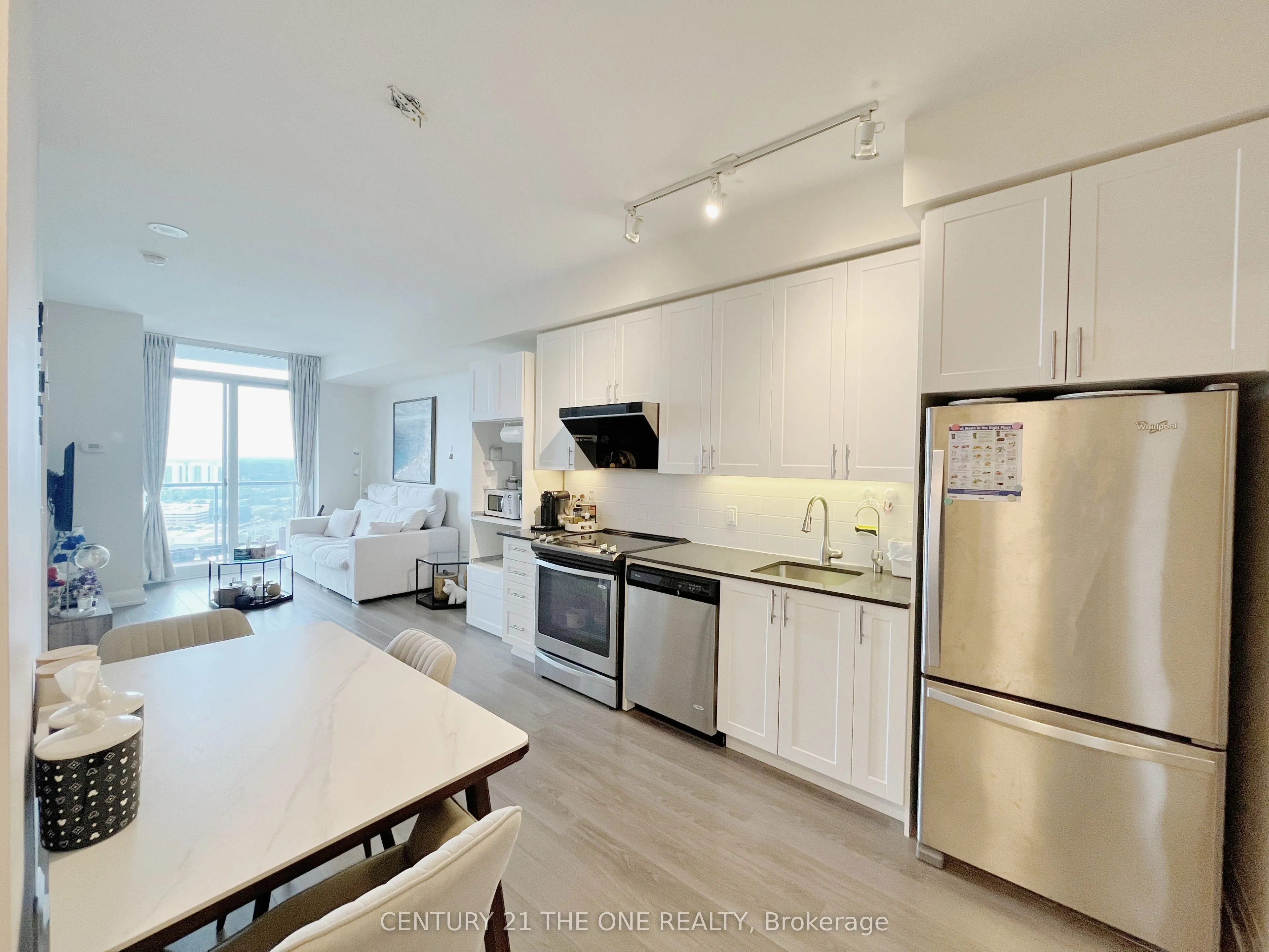 18 Graydon Hall Drive, #2501