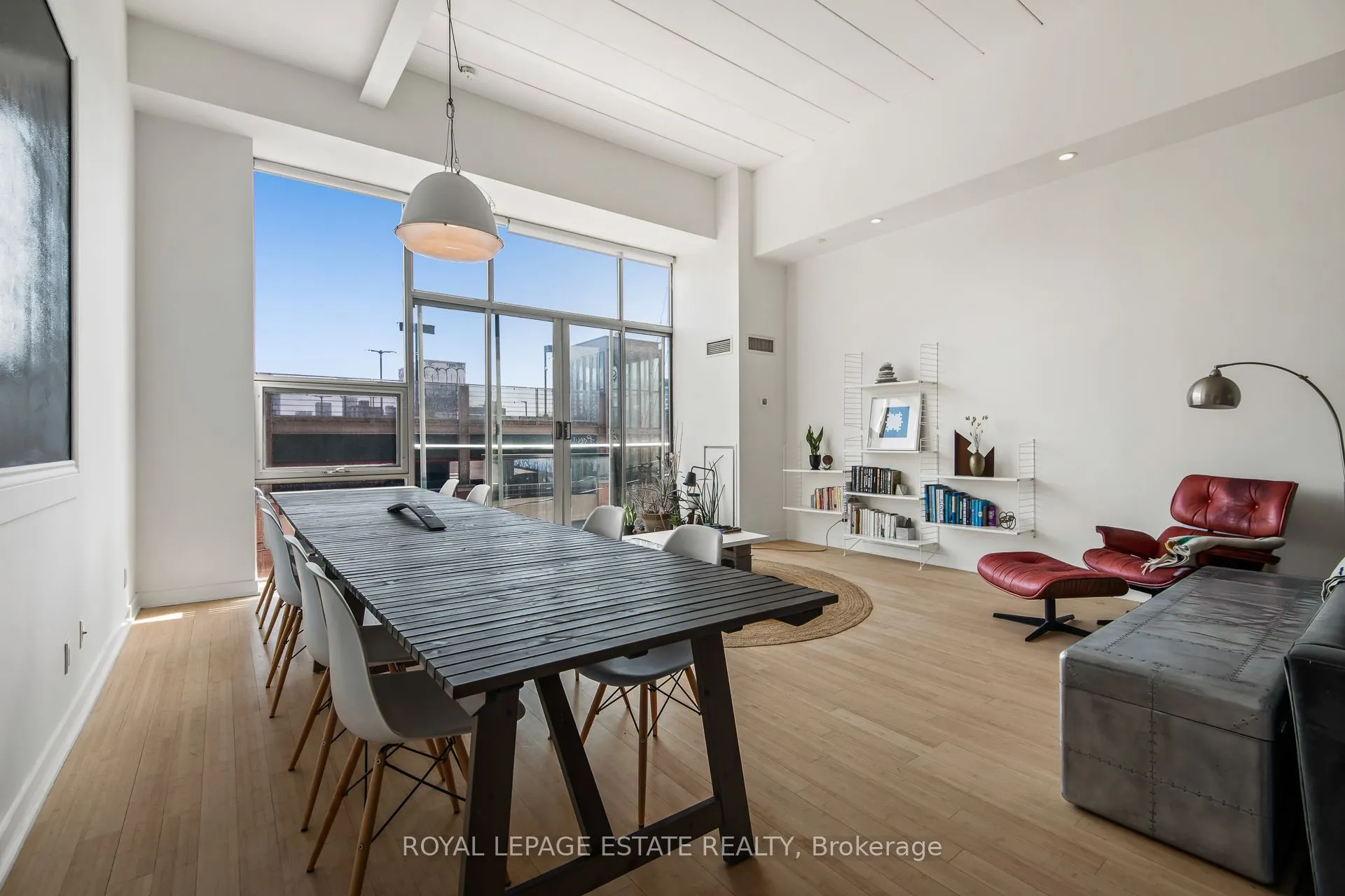 160 Baldwin Street, #301