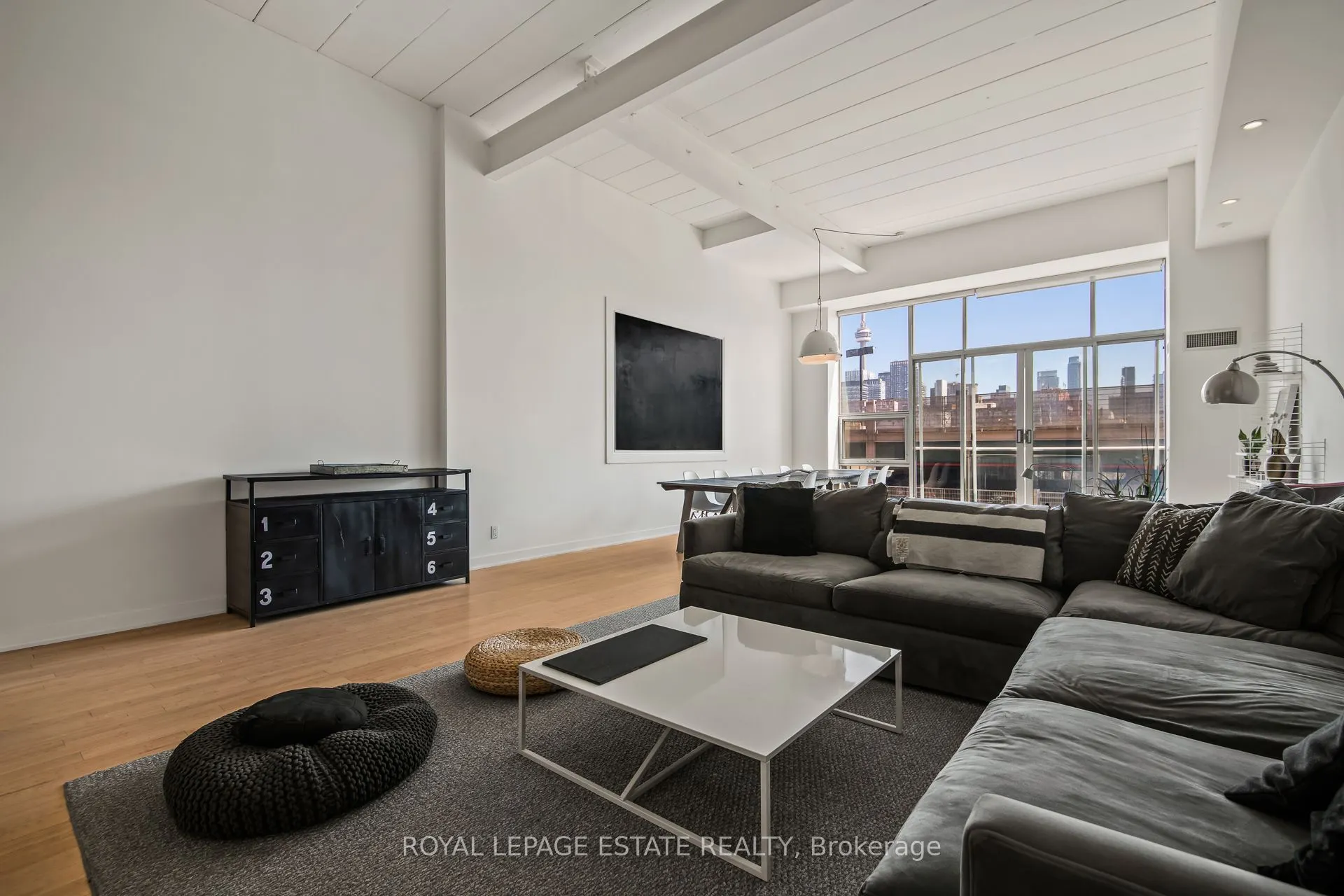 160 Baldwin Street, #301