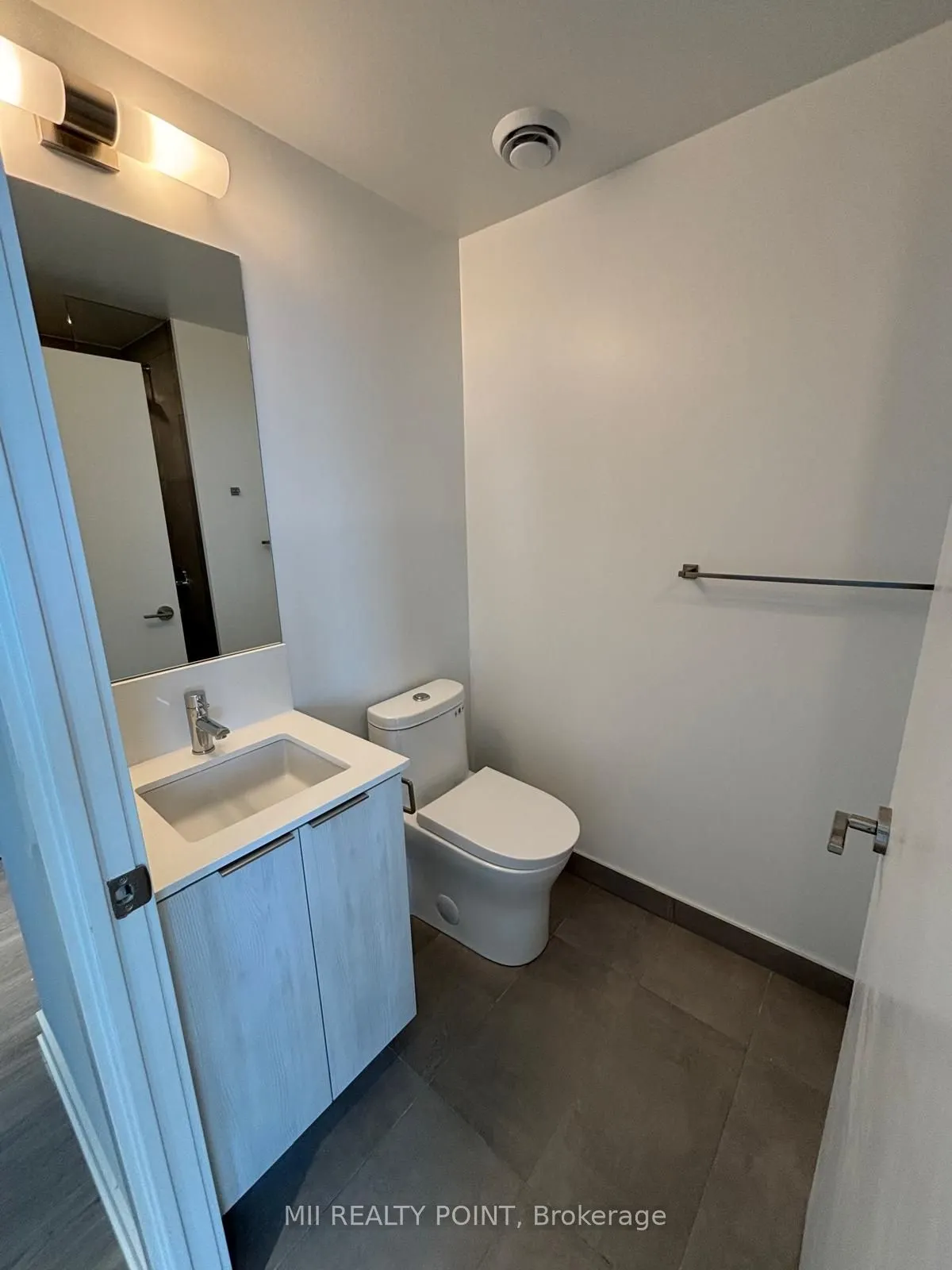 8 Wellesley Street W, #5310