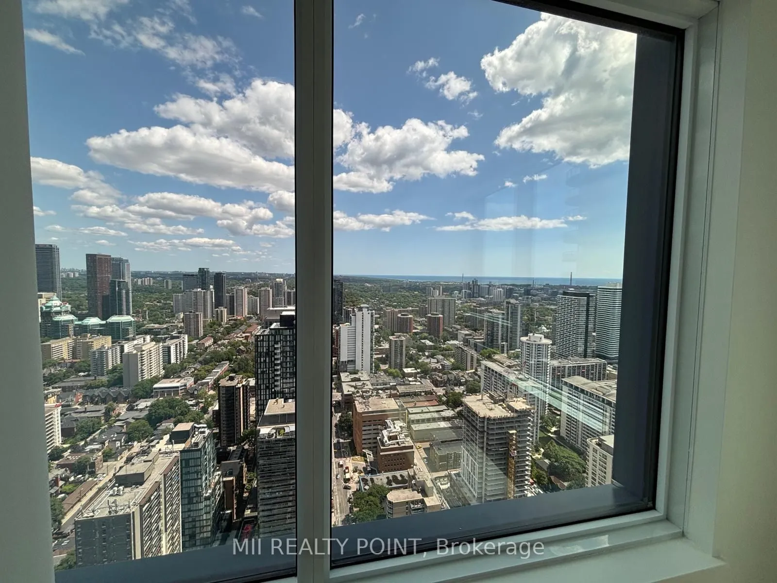 8 Wellesley Street W, #5310