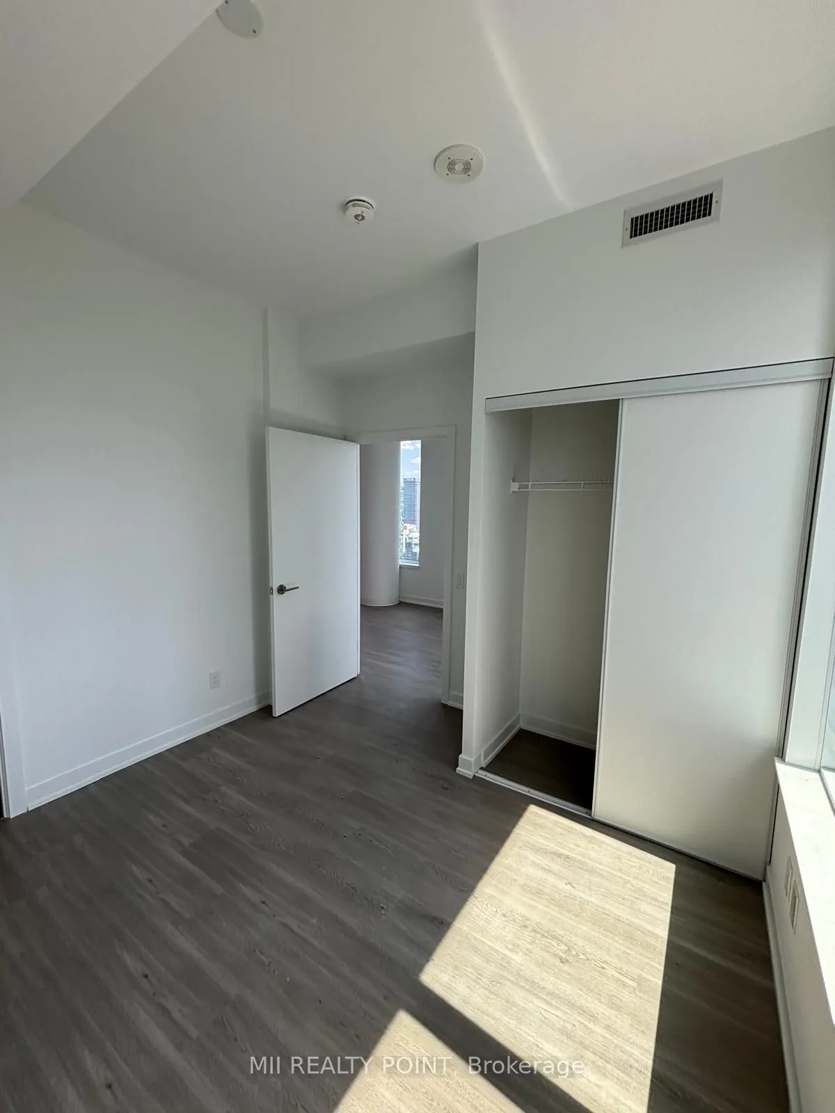 8 Wellesley Street W, #5310