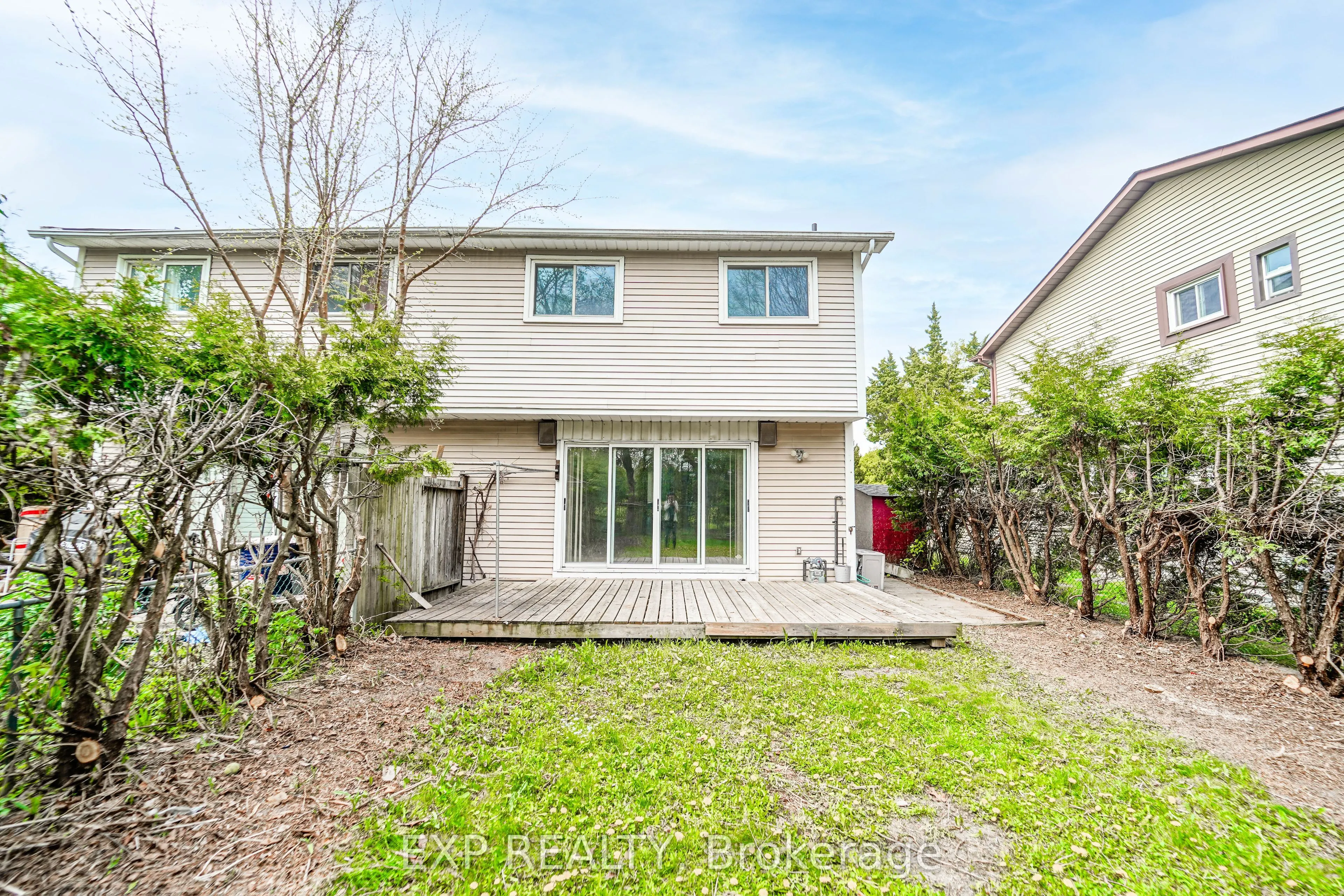 55 Hollyberry Trail