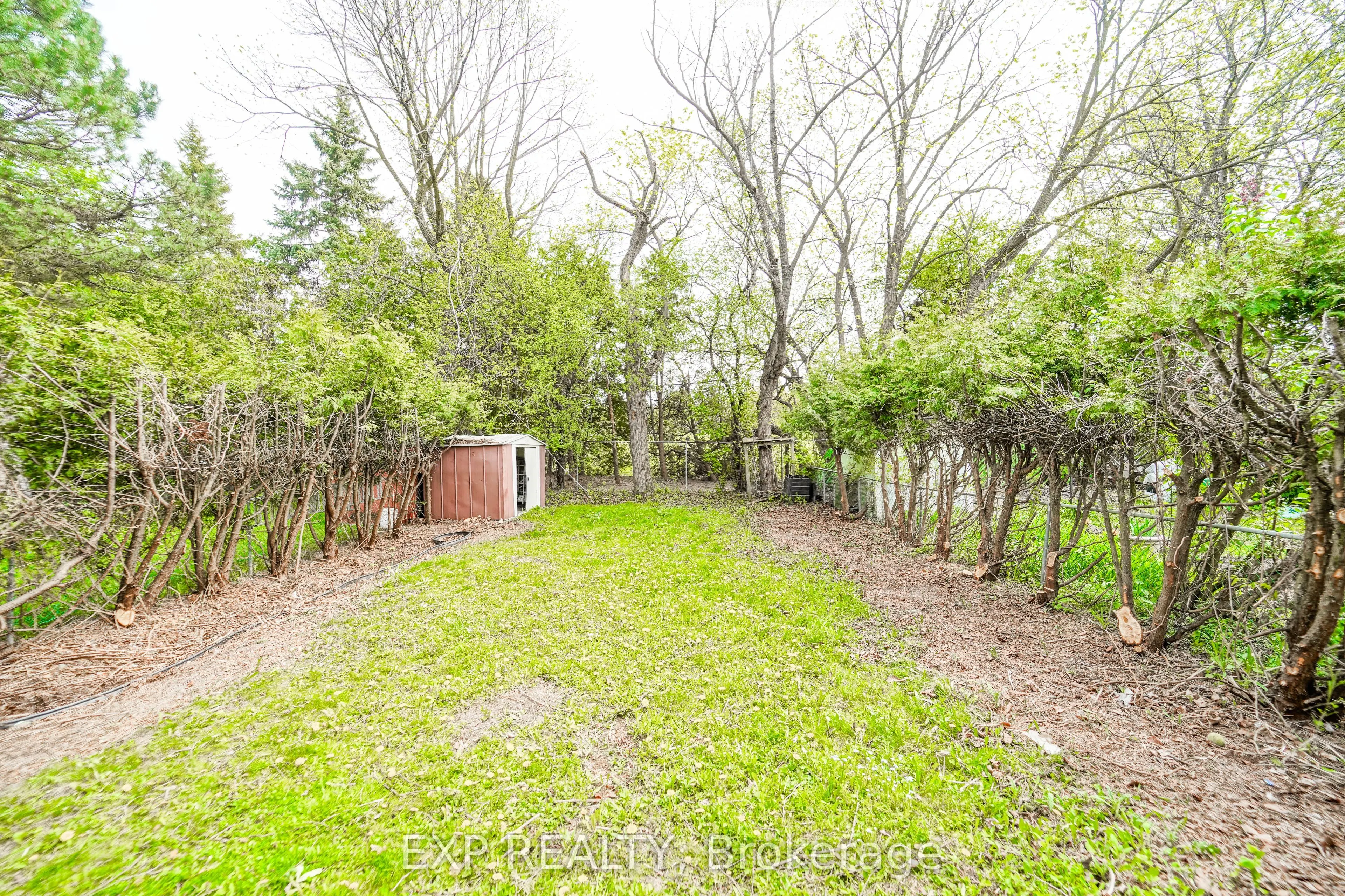 55 Hollyberry Trail