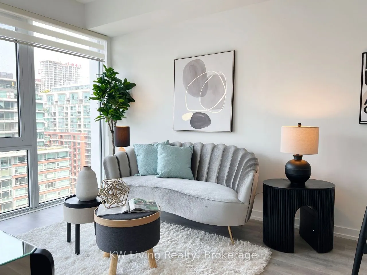 158 Front Street E, #1105