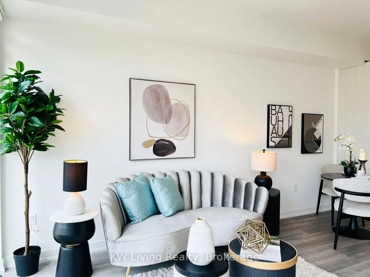 158 Front Street E, #1105