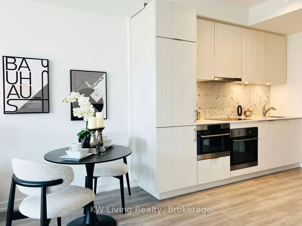 158 Front Street E, #1105