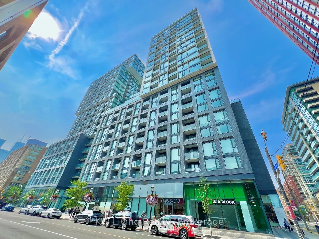158 Front Street E, #1105