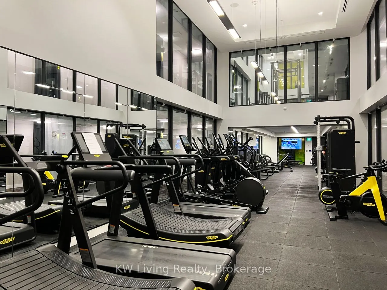 158 Front Street E, #1105