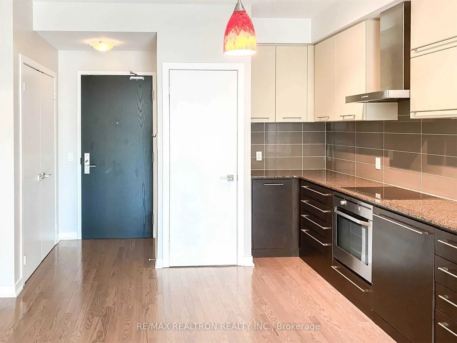 770 Bay Street, #603