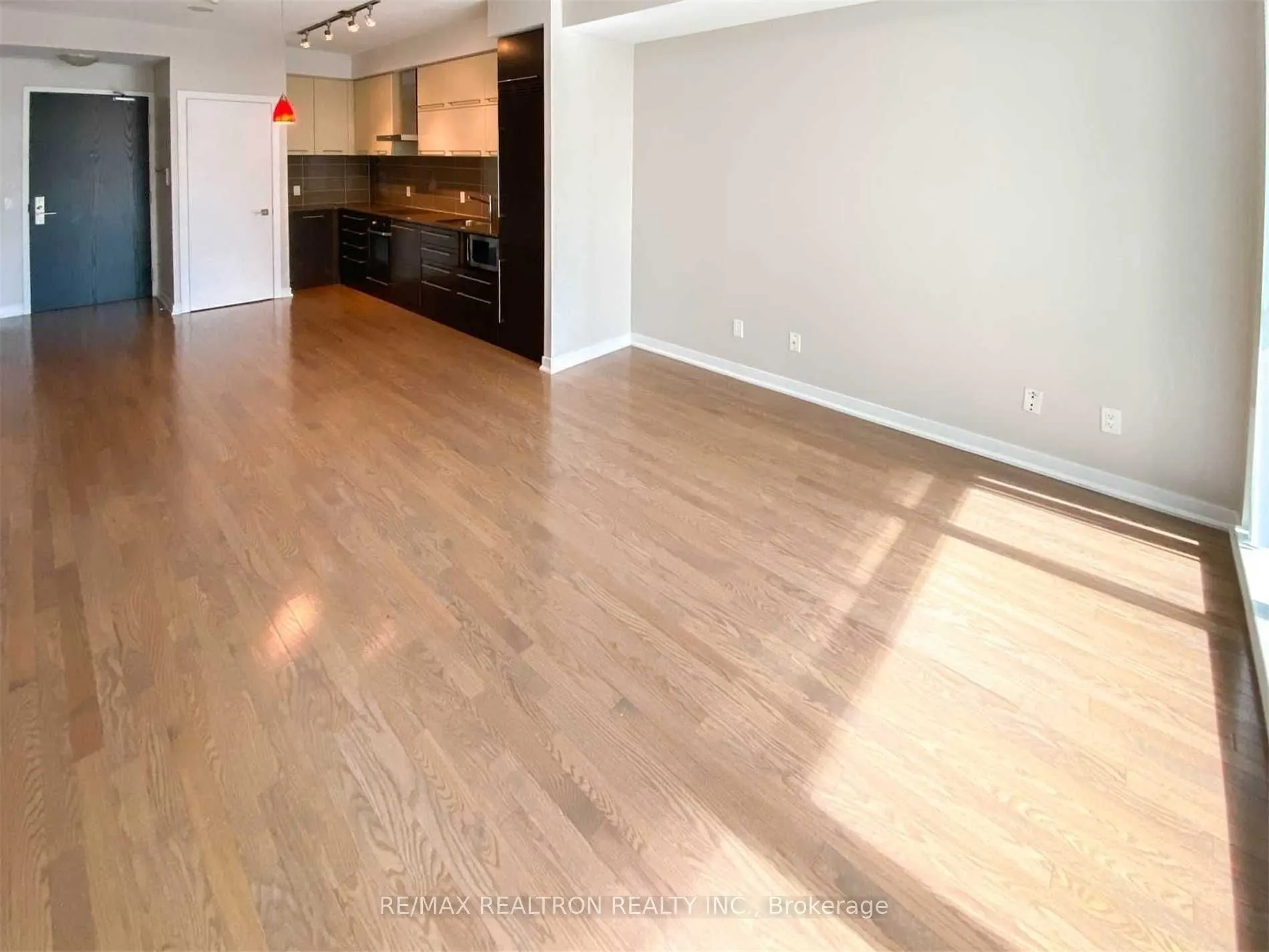 770 Bay Street, #603