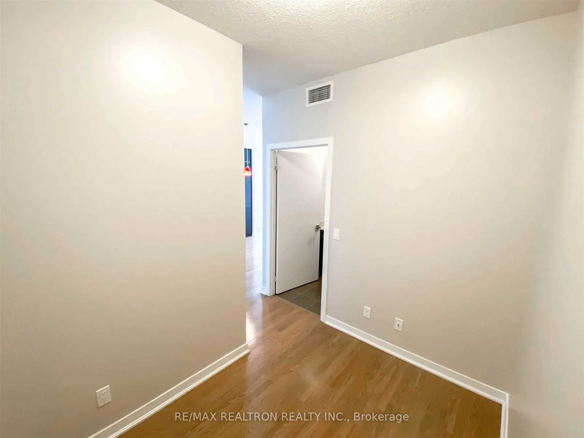770 Bay Street, #603